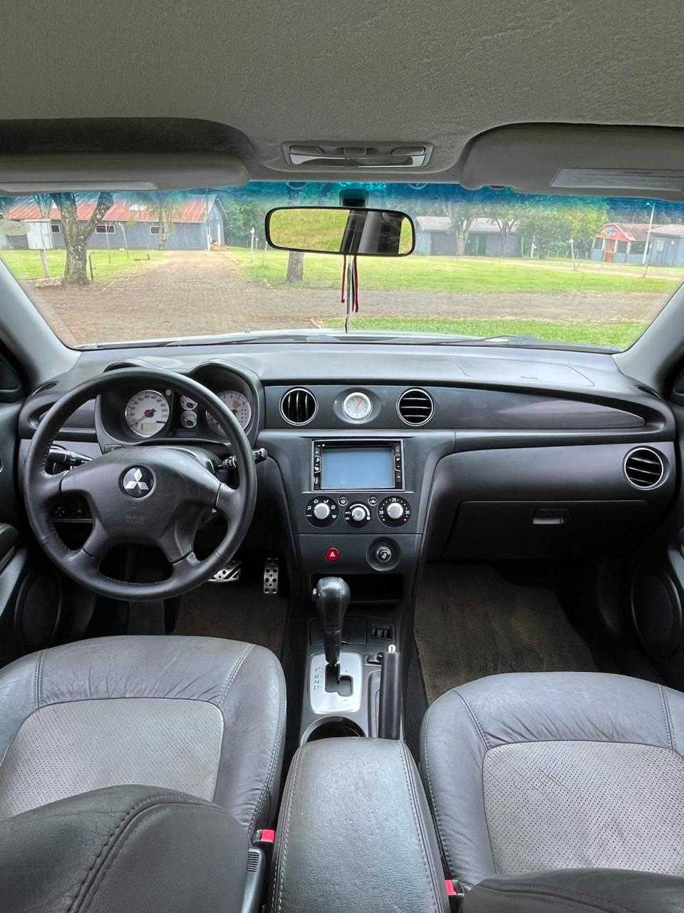 AIRTREK 2.4 4X4 AUT.