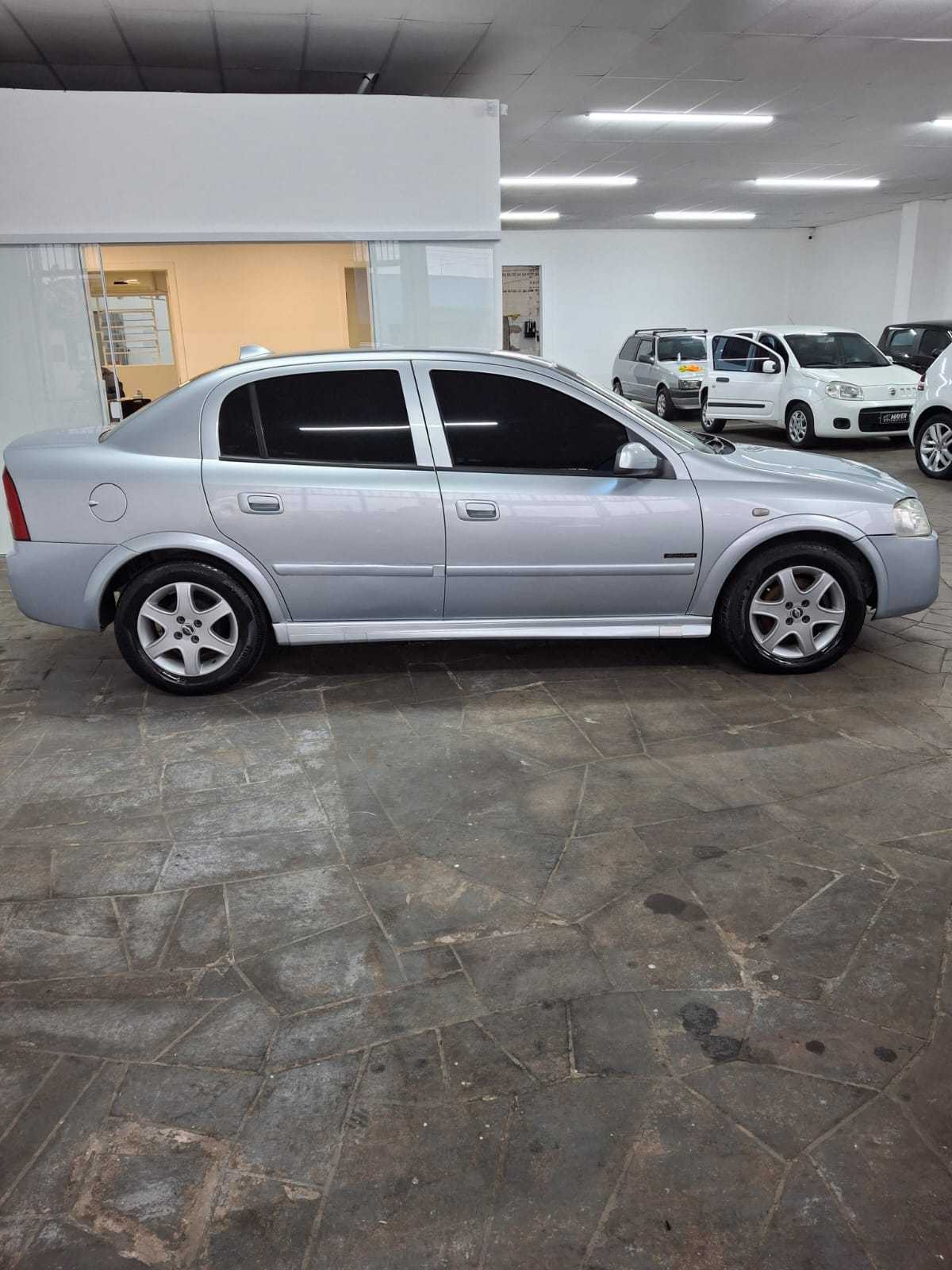 ASTRA SEDAN ADVANTAGE