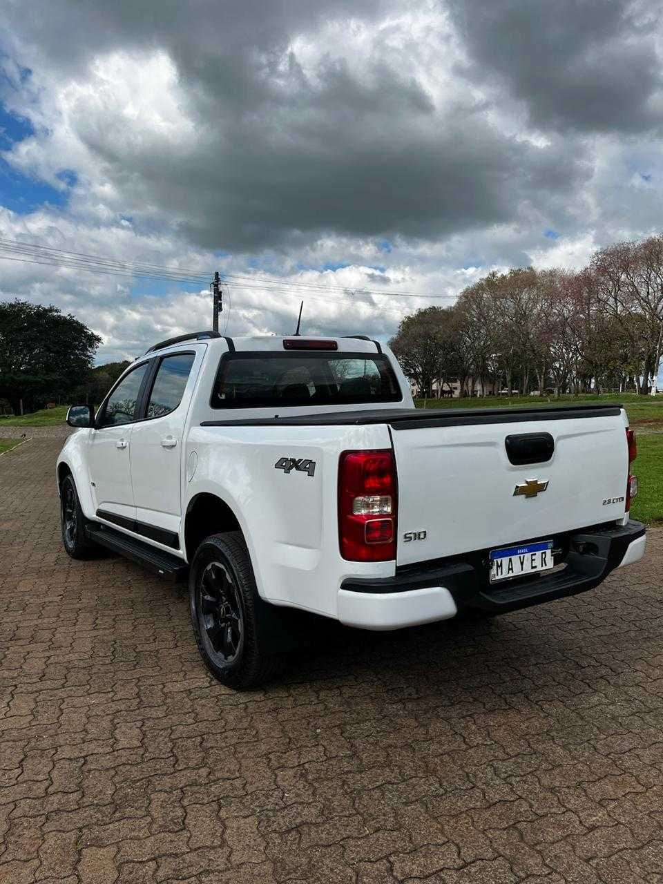 S10 LS 2.8 TDI 4X4