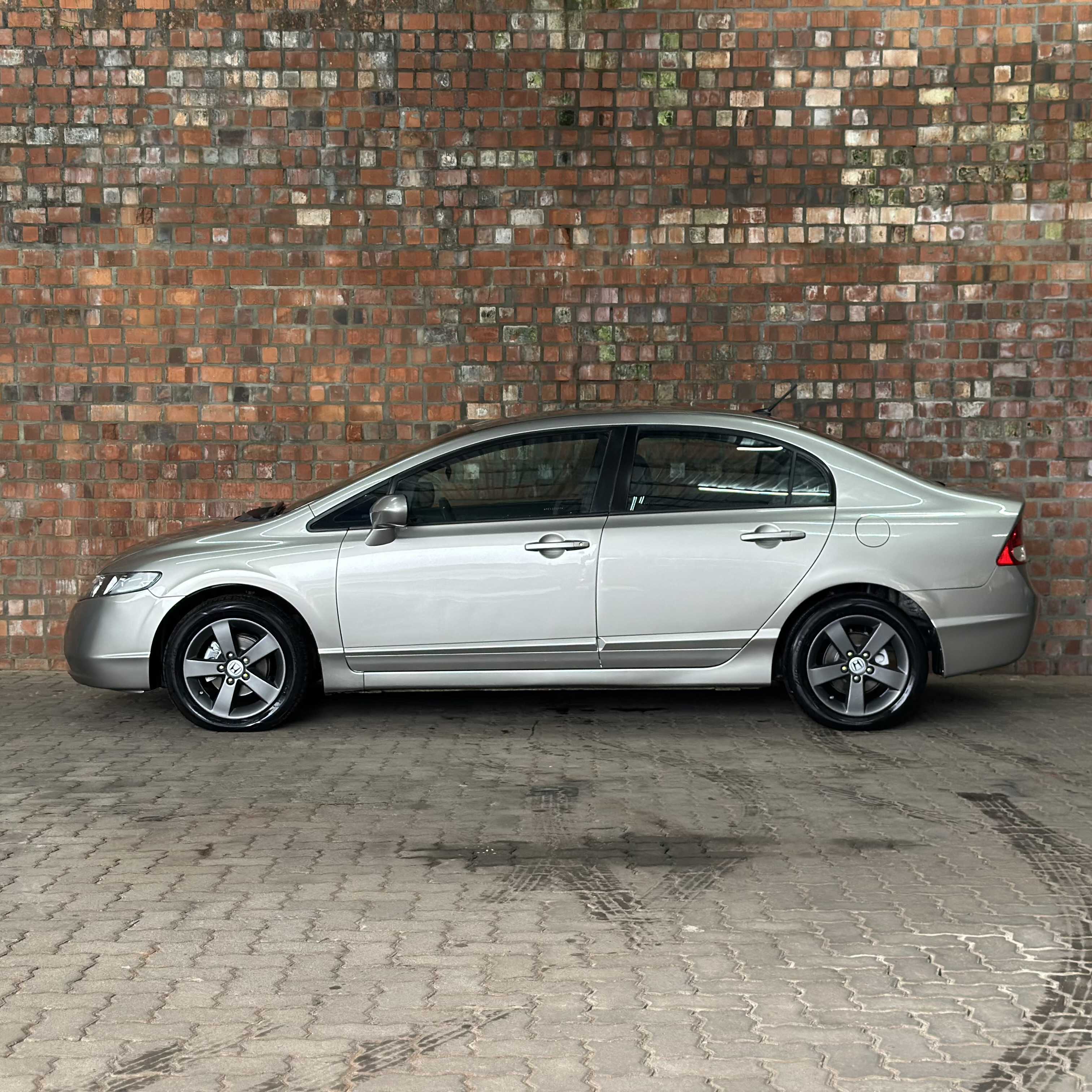 CIVIC LXS 1.8 MANUAL