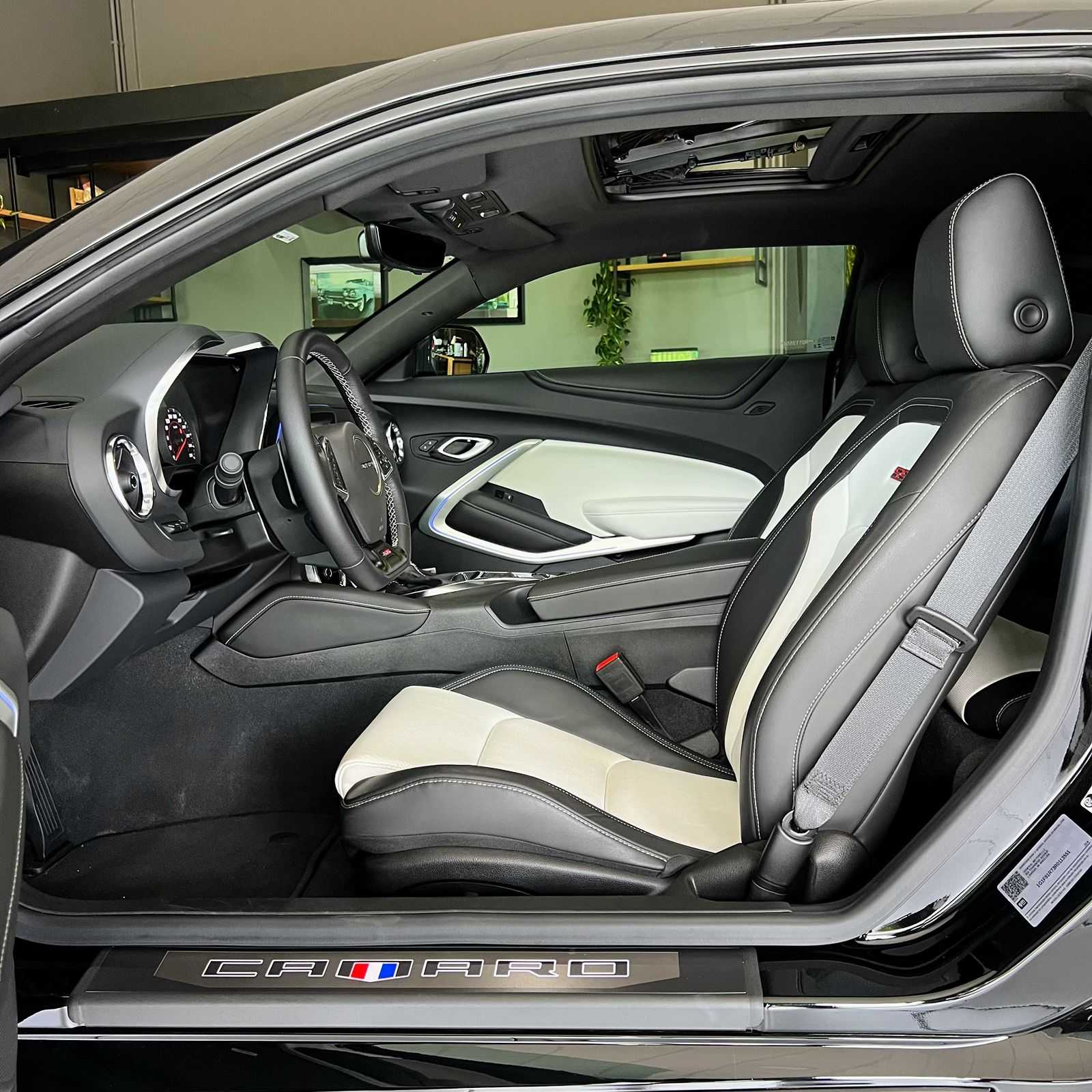 CAMARO SS COLLECTION V8