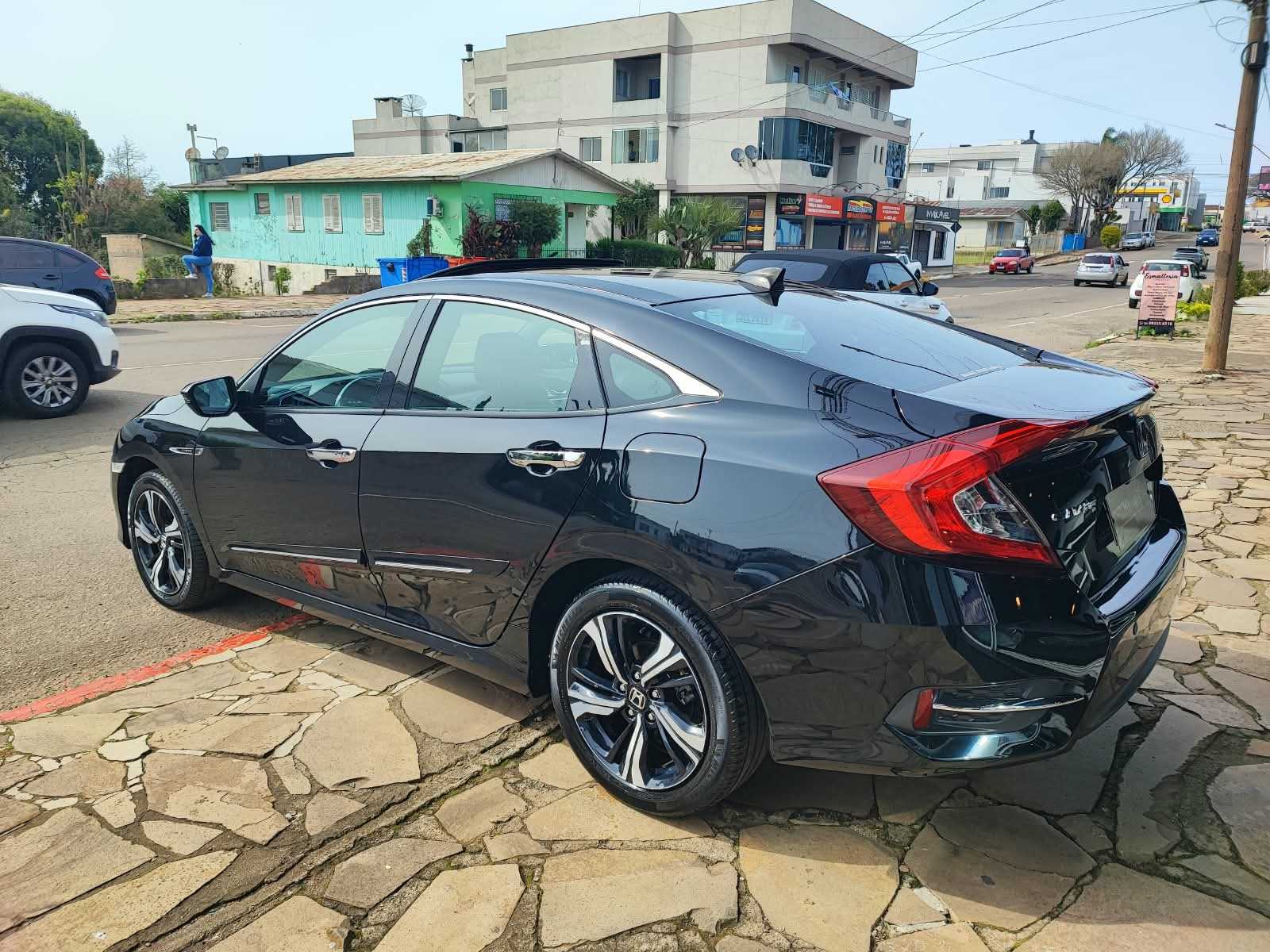 CIVIC 1.5 TOURING