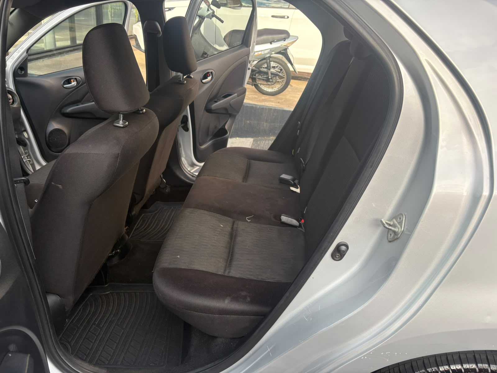 ETIOS SEDAN 1.5 AT