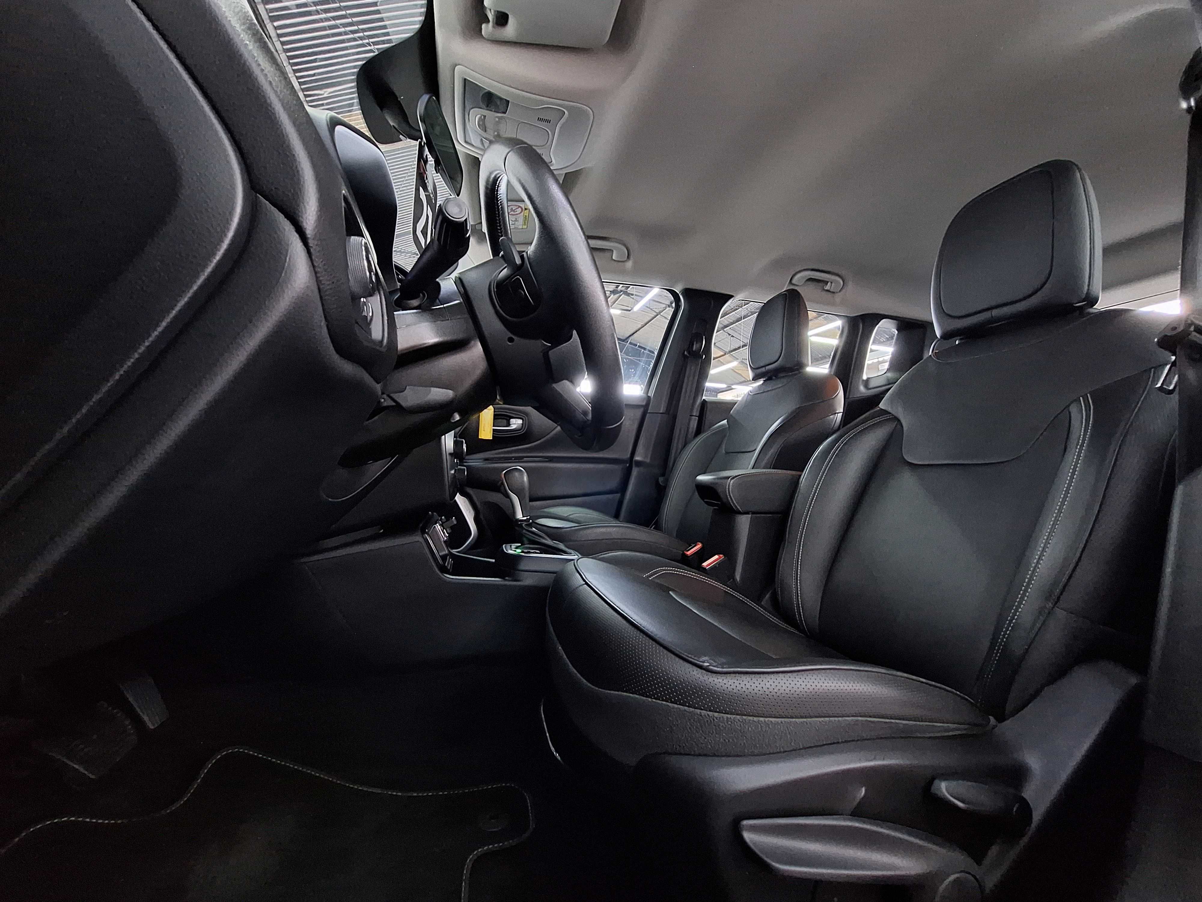 RENEGADE LONGITUDE 1.8 FLEX