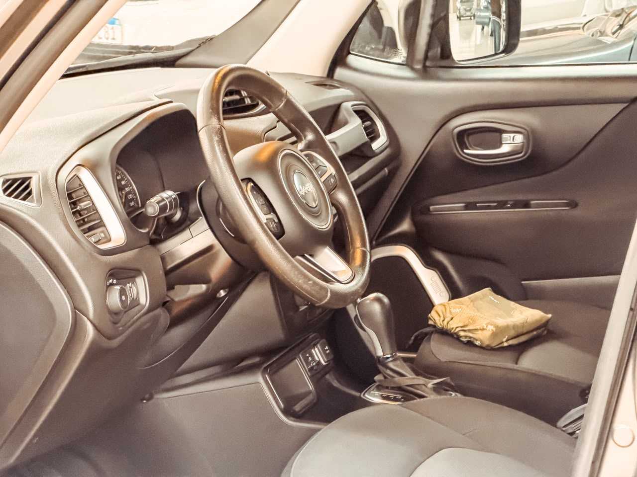 RENEGADO 1.8 SPORT FLEX 16V