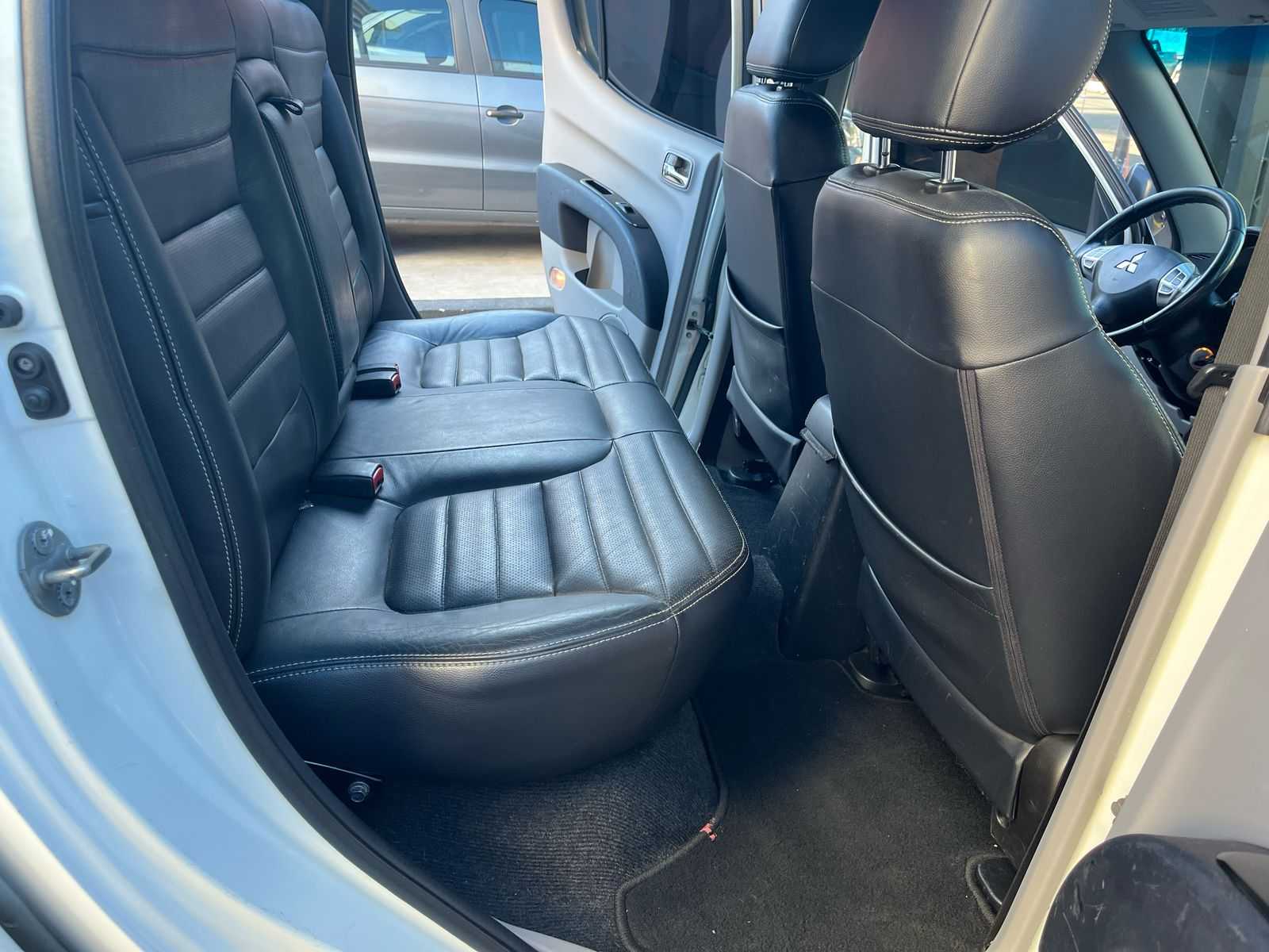 L200 TRITON HPE 3.2 AT