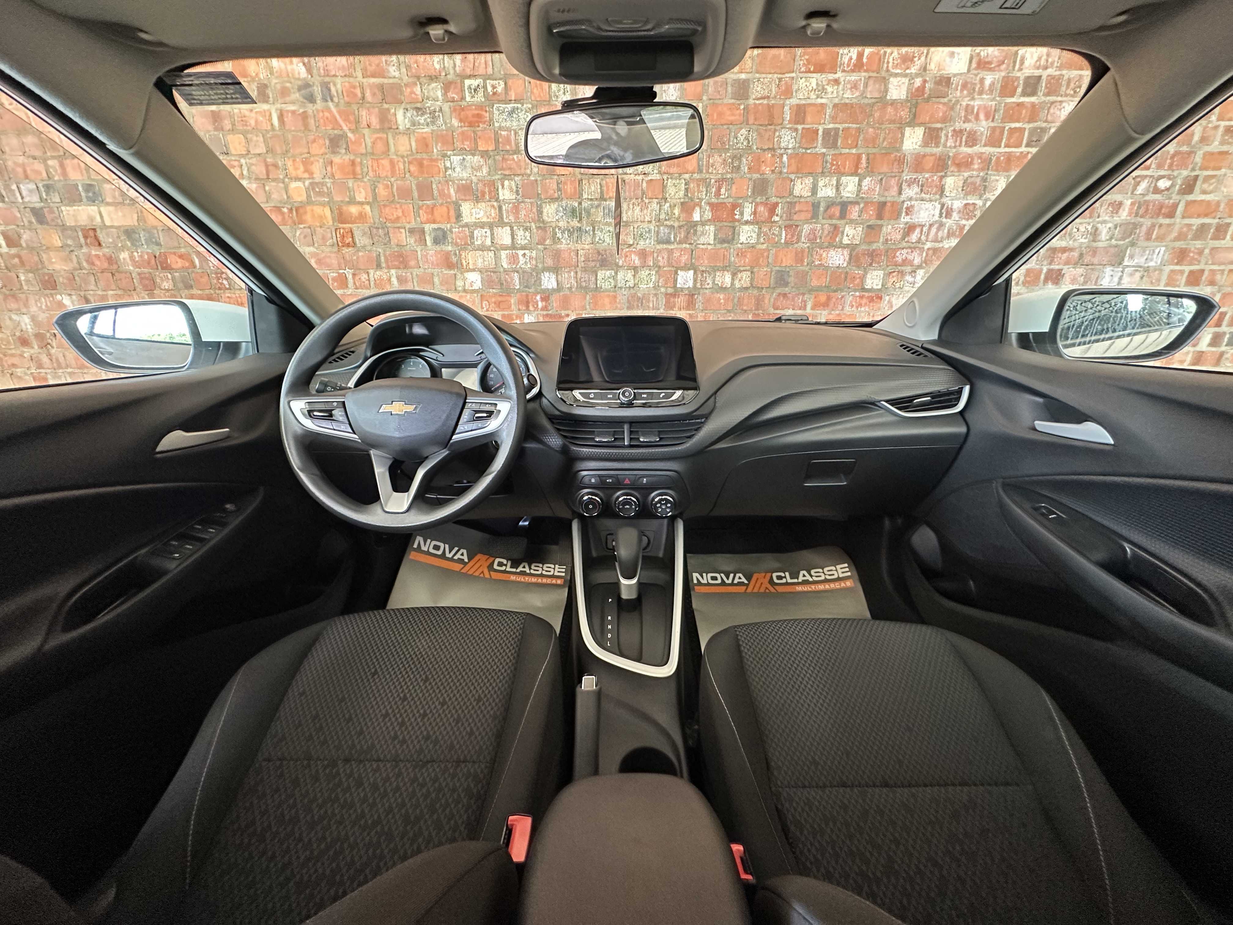 ONIX PLUS LT 1. TURBO AT FLEX