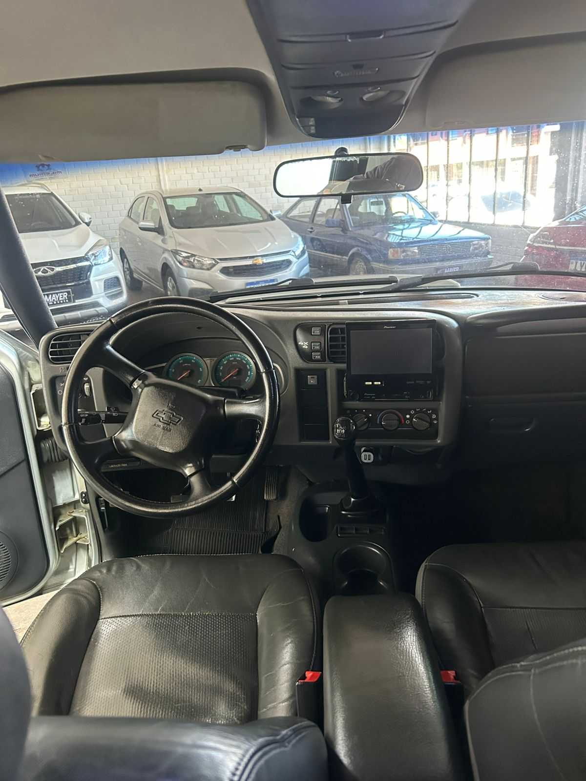 S10 EXECUTIVE 2.8 CD