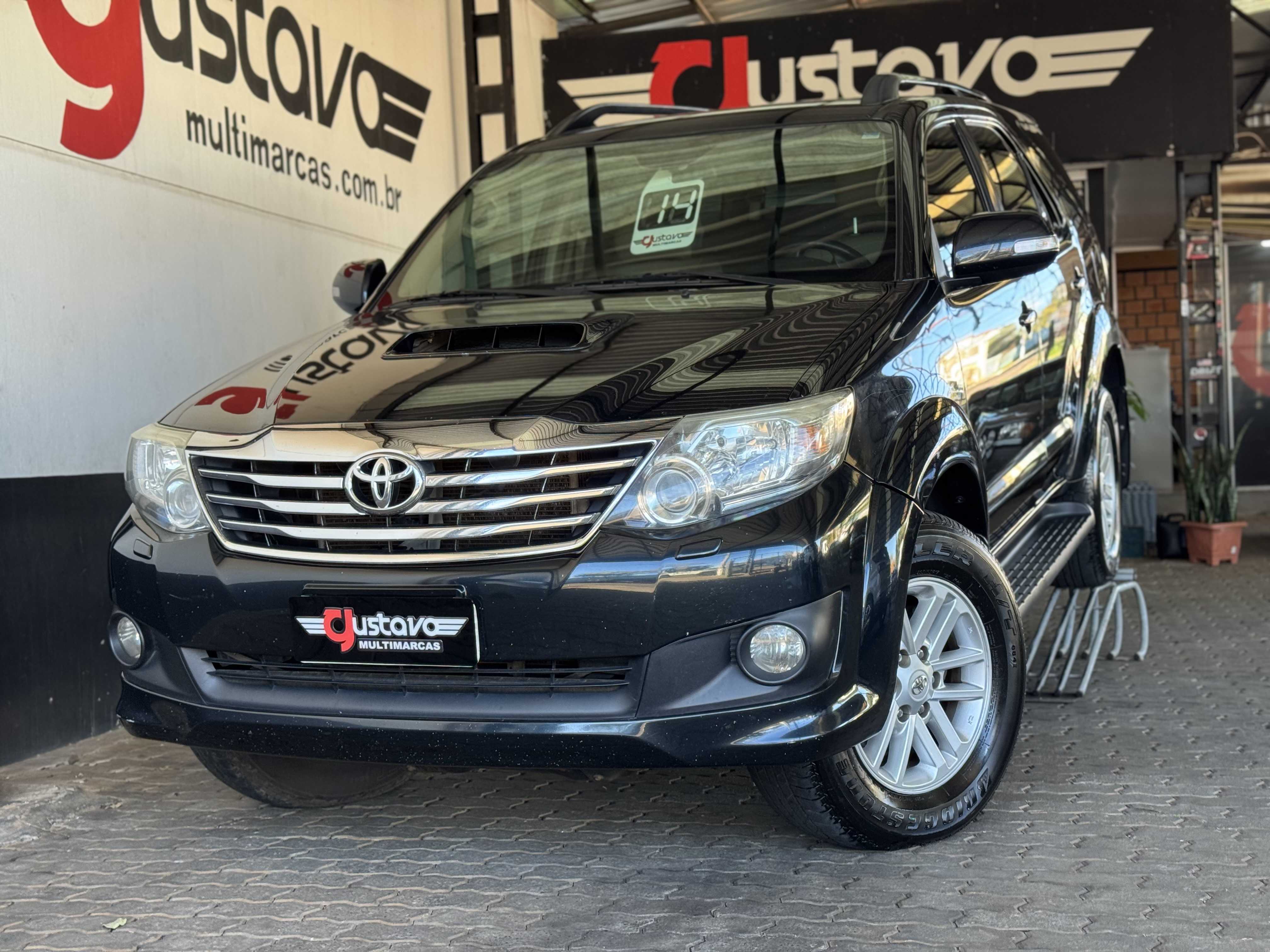HILUX SW4 SRV