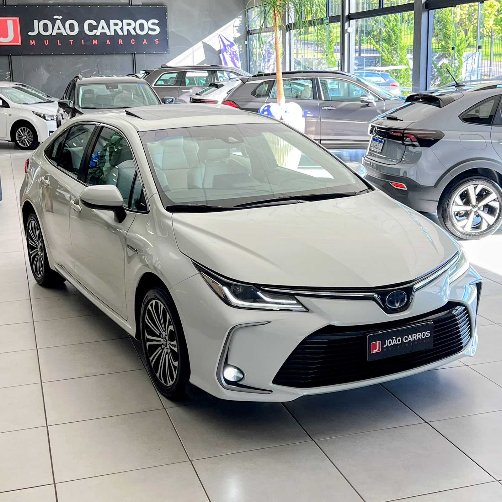 COROLLA ALTIS PREMIUM HYBRID