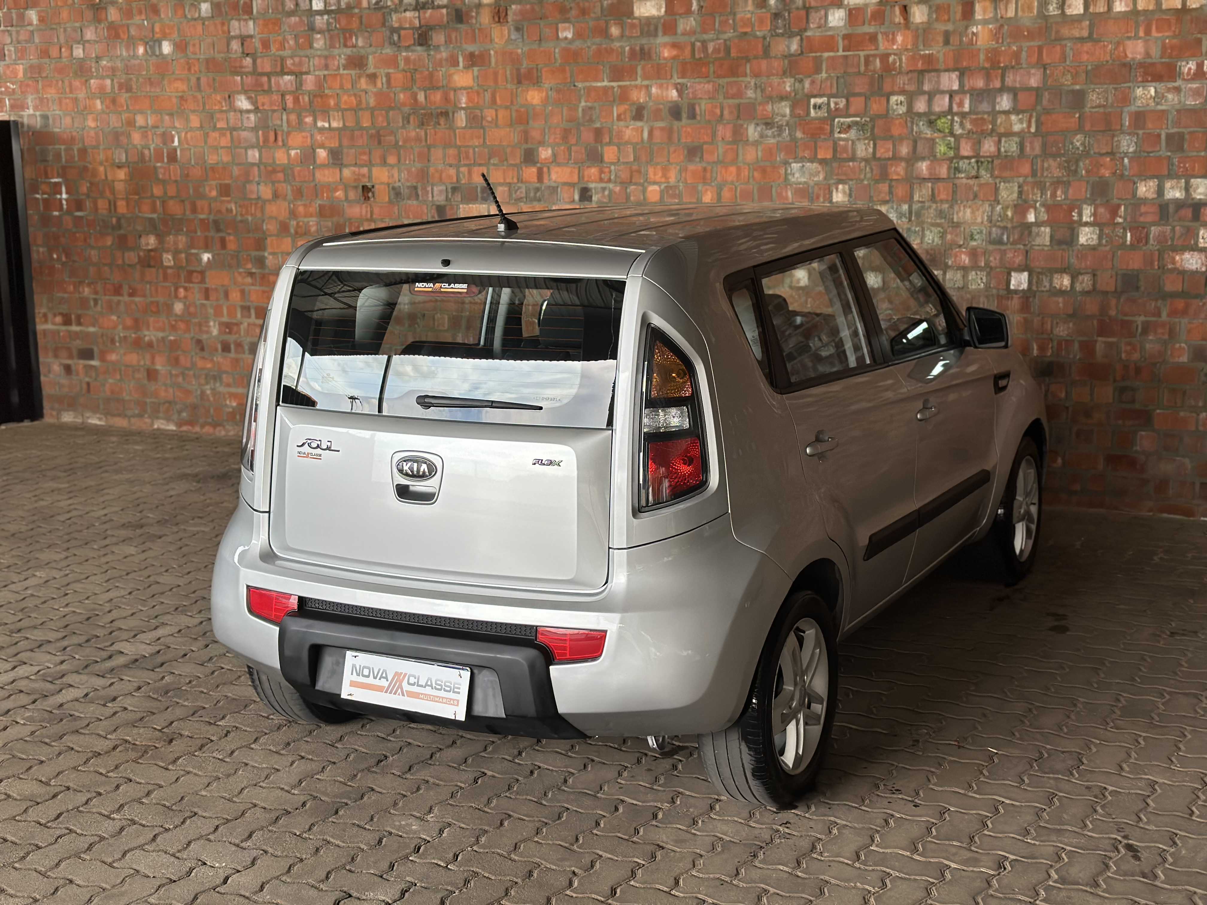 KIA SOUL EX 1.6 MANUAL