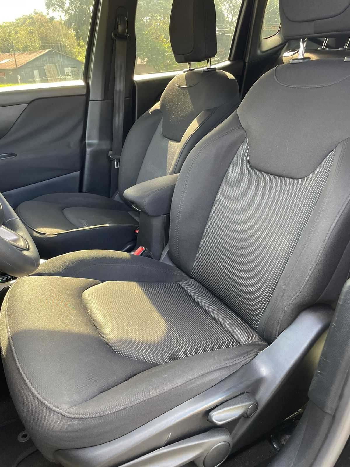 RENEGADE 1.8 4X2 FLEX AUT