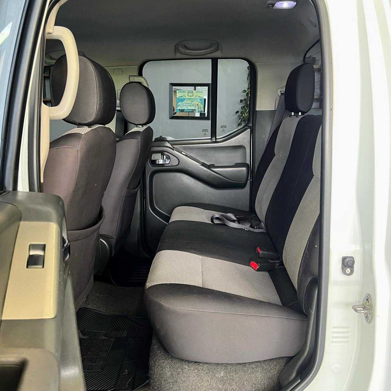 FRONTIER ATTACK SV 2.5TB 4X4