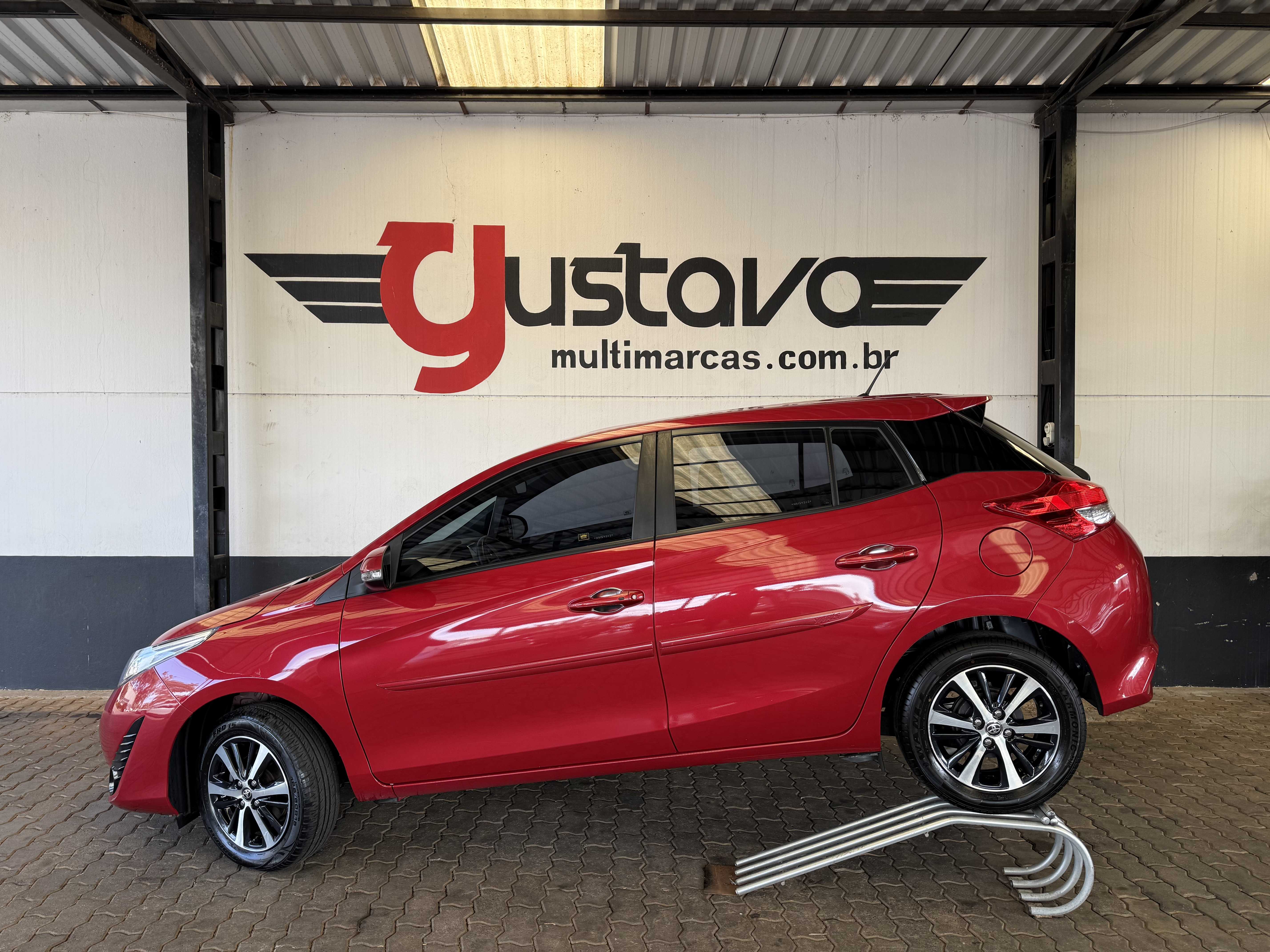 YARIS 1.5 XS AUTOMÁTICO