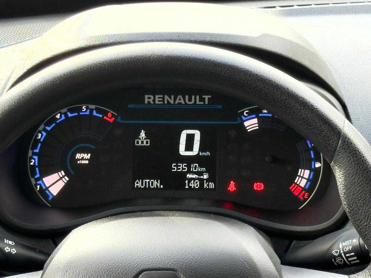 KWID ZEN 1.0 / COMPLETO