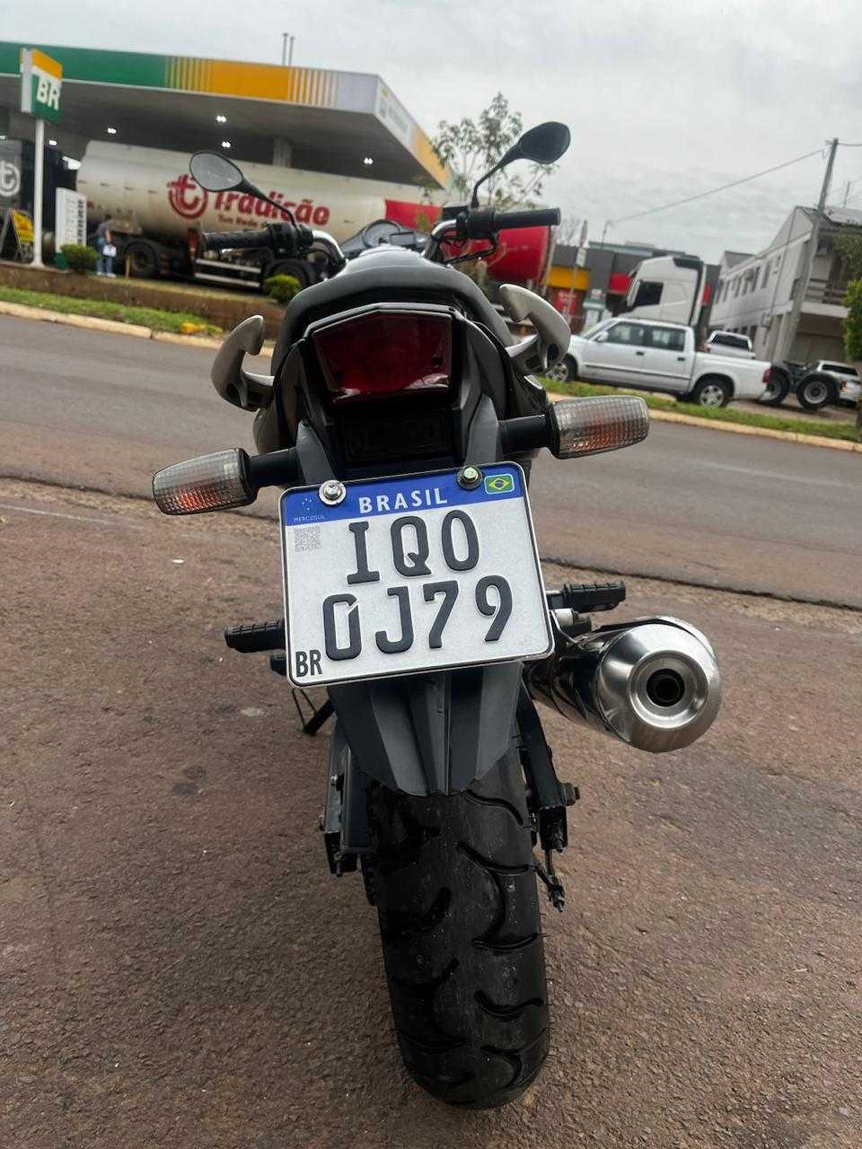 CB 300 R