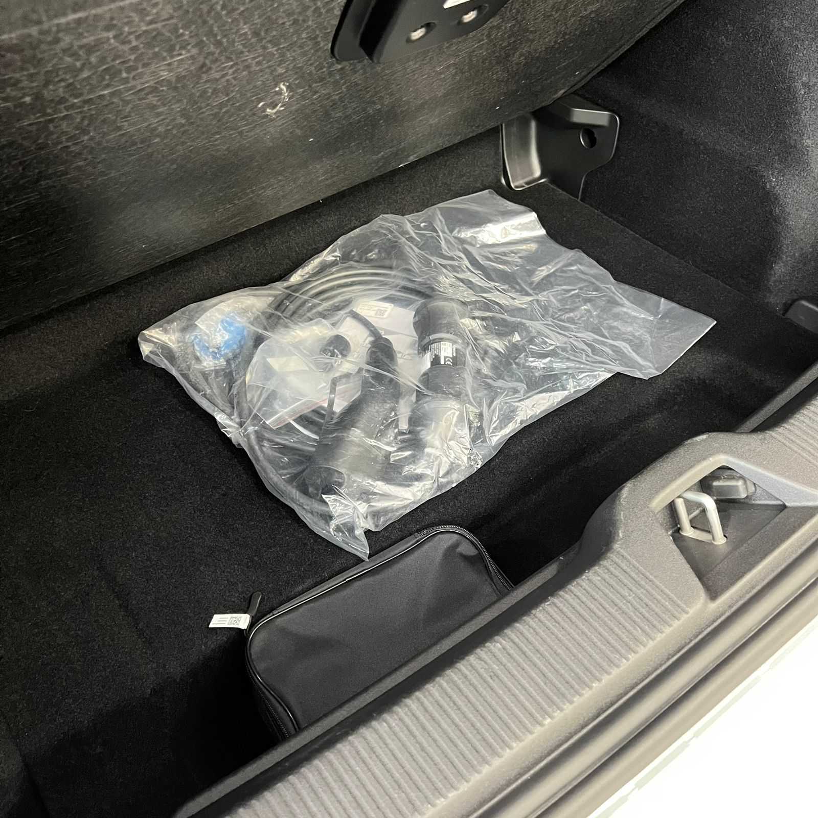 EX30 E60 PLUS ELETRICO