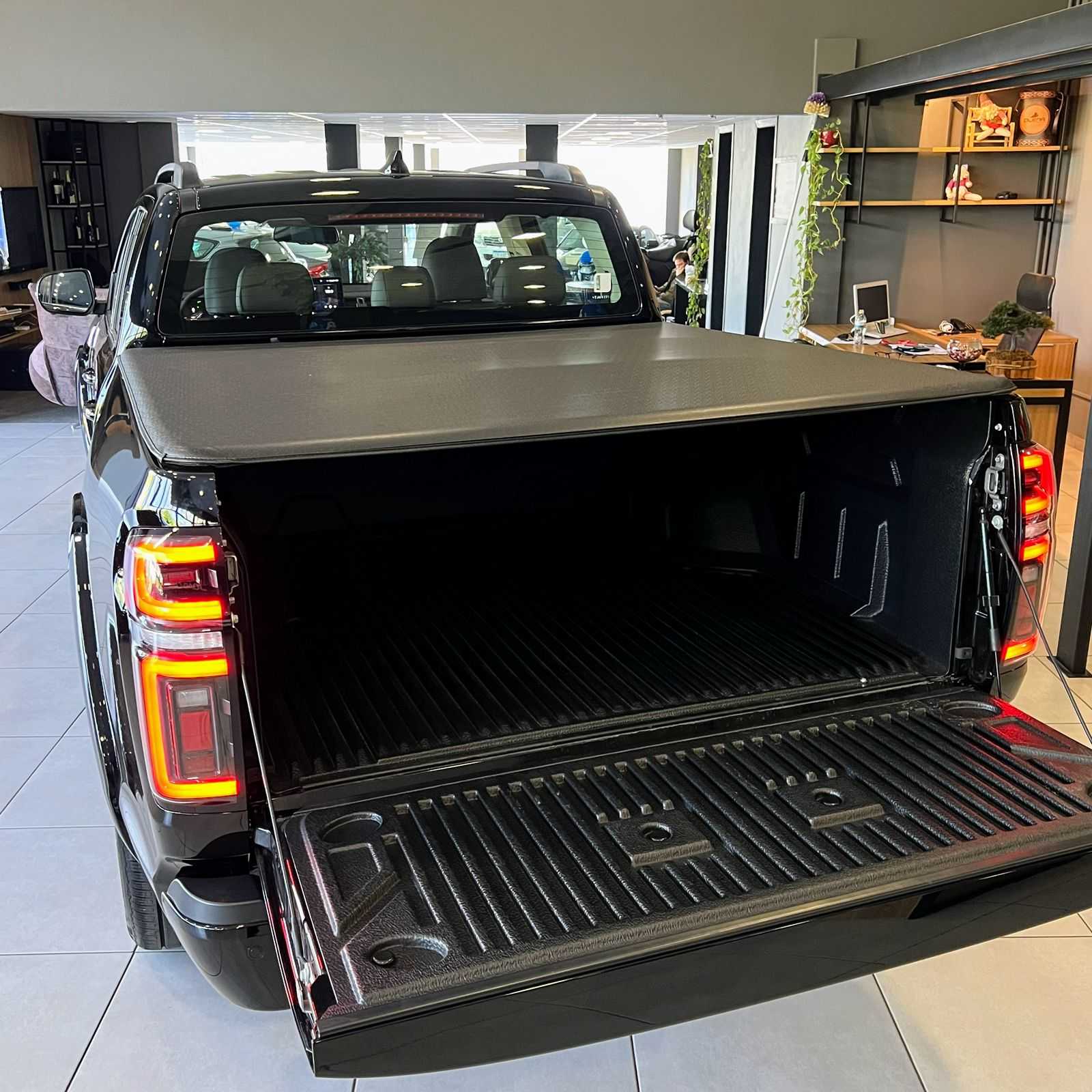 POER P30 EXCLUSIVE 2.4 TDI 4X4