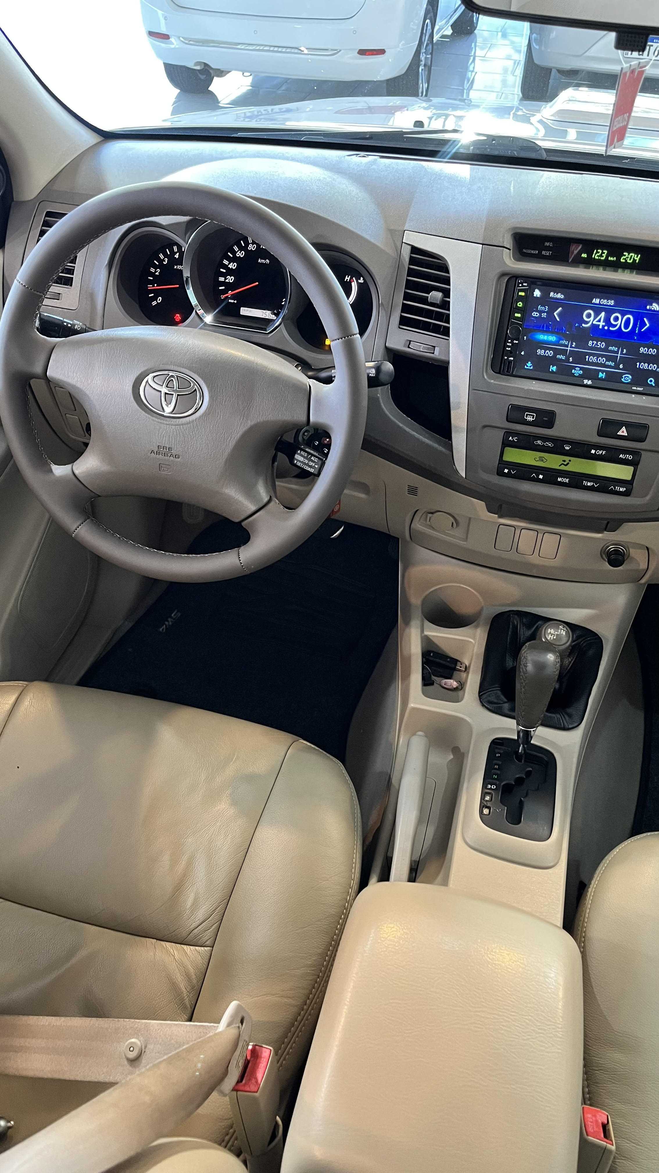HILUX SW4 SRV 4X4 3.0 TDI DIES