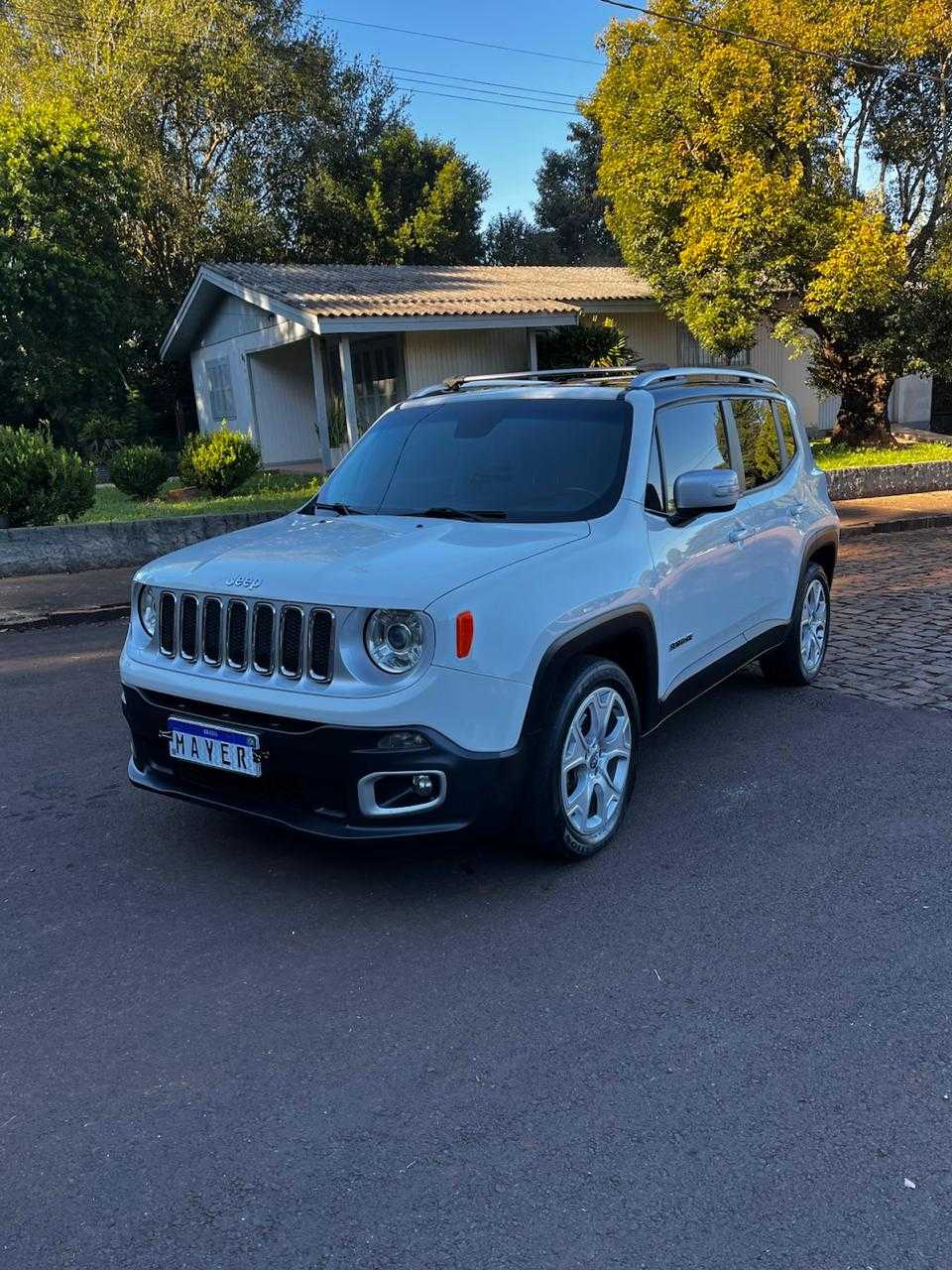 JEEP RENEGADE LIMITED  1.8 localizado em Espumoso no estado de RS