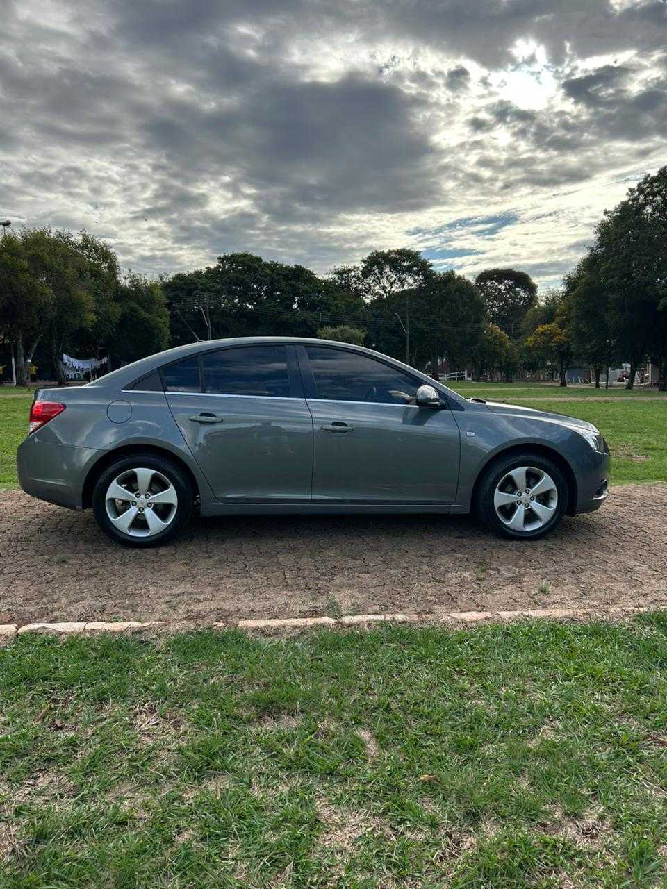 CRUZE LT 1.8