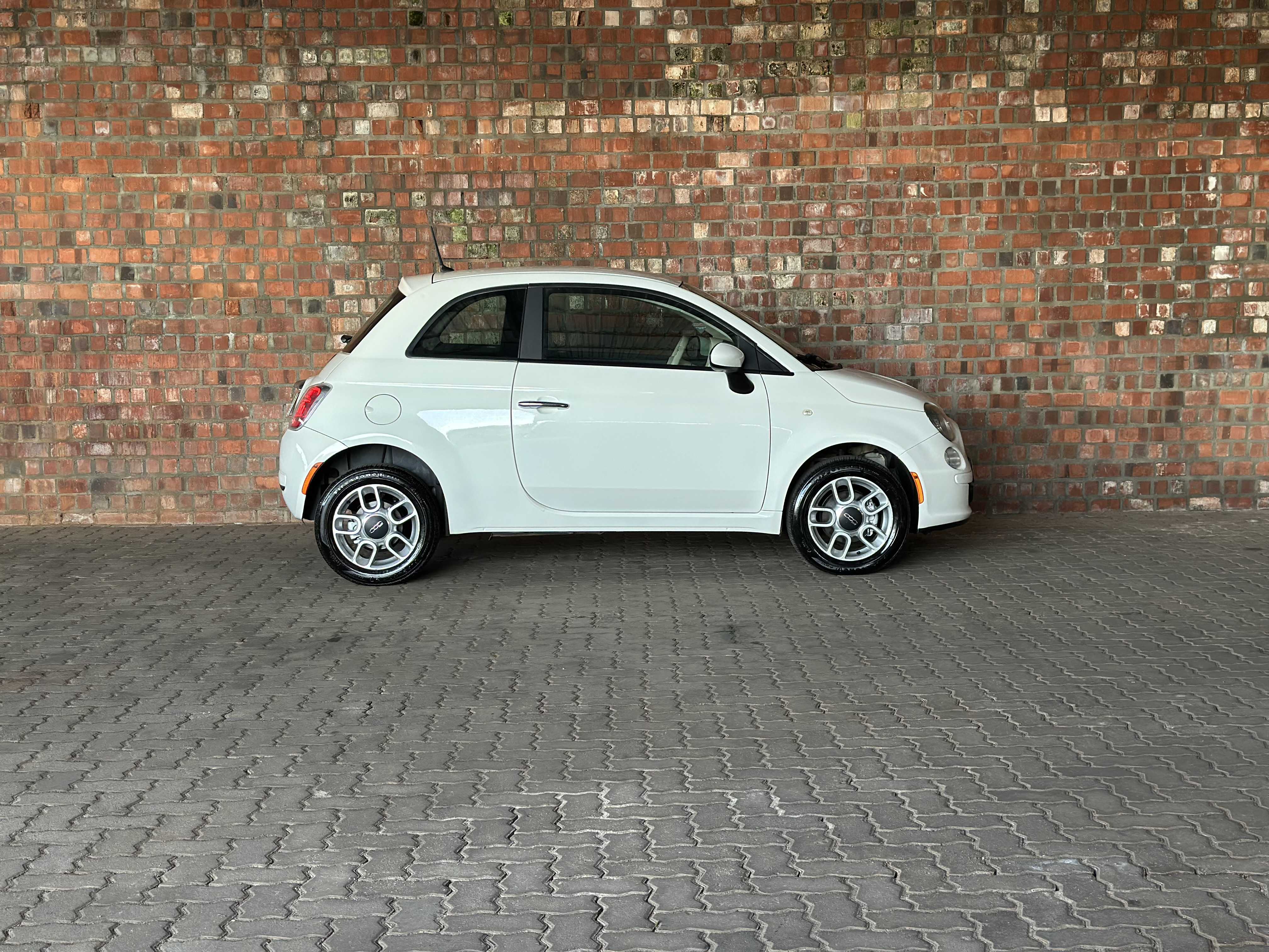 FIAT 500 CULT 1.4 FLEX AT