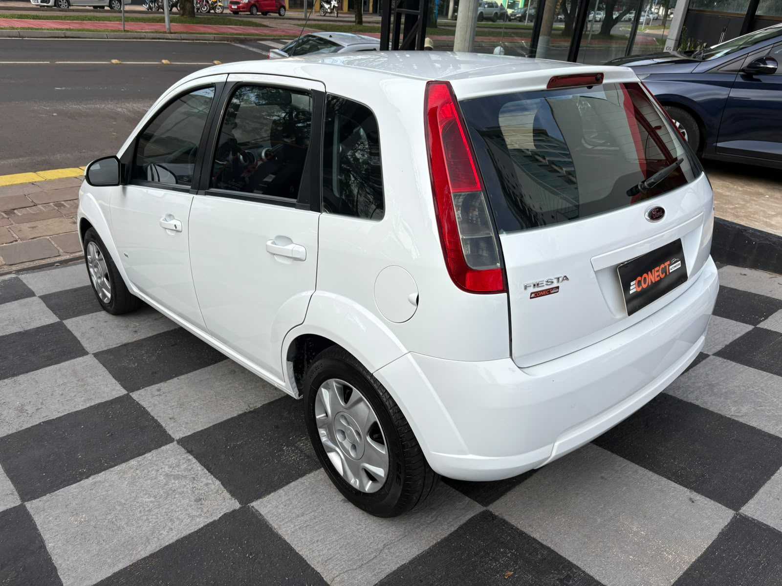 FIESTA 1.6