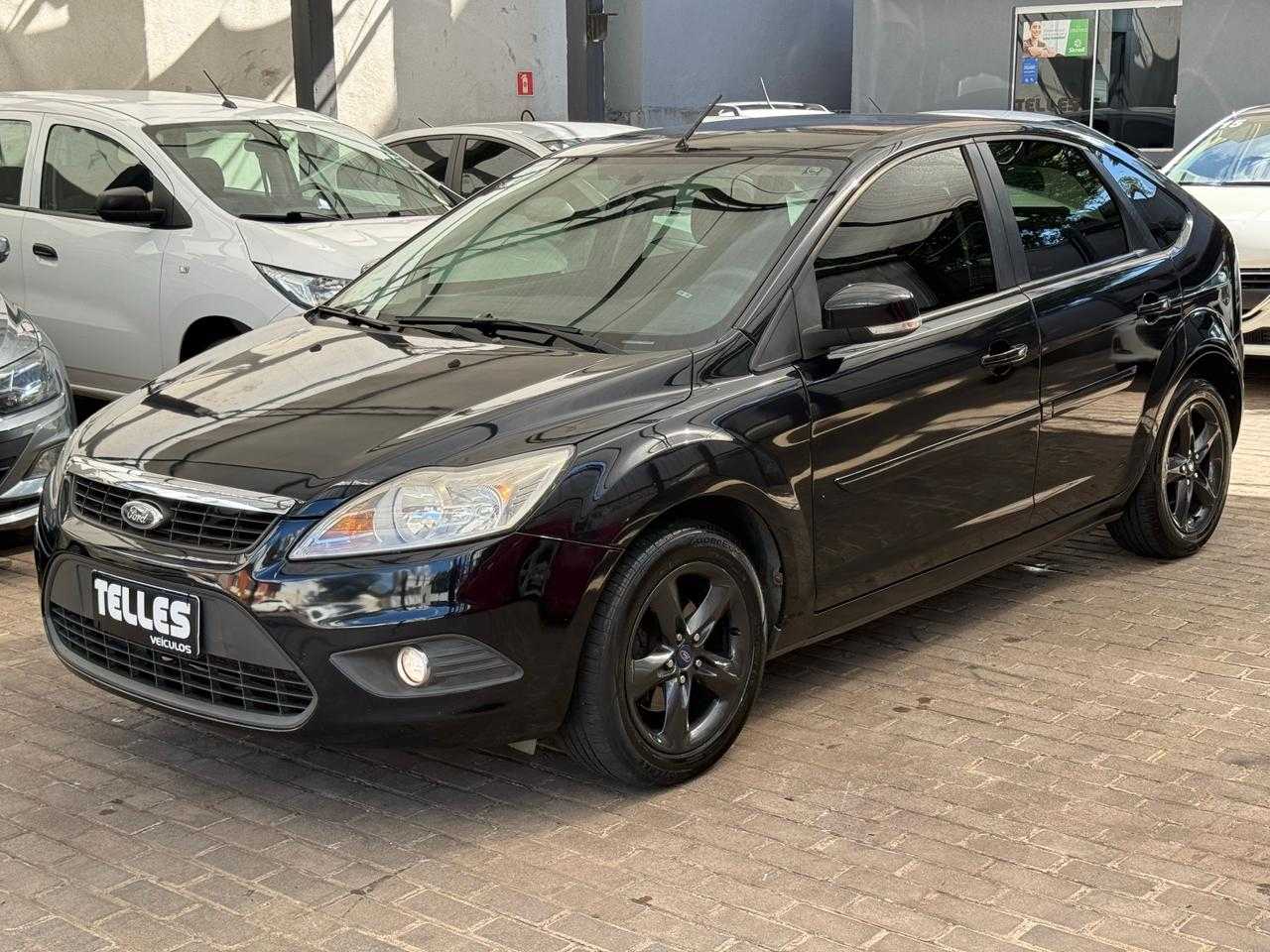 FOCUS HATCH GLX 1.6