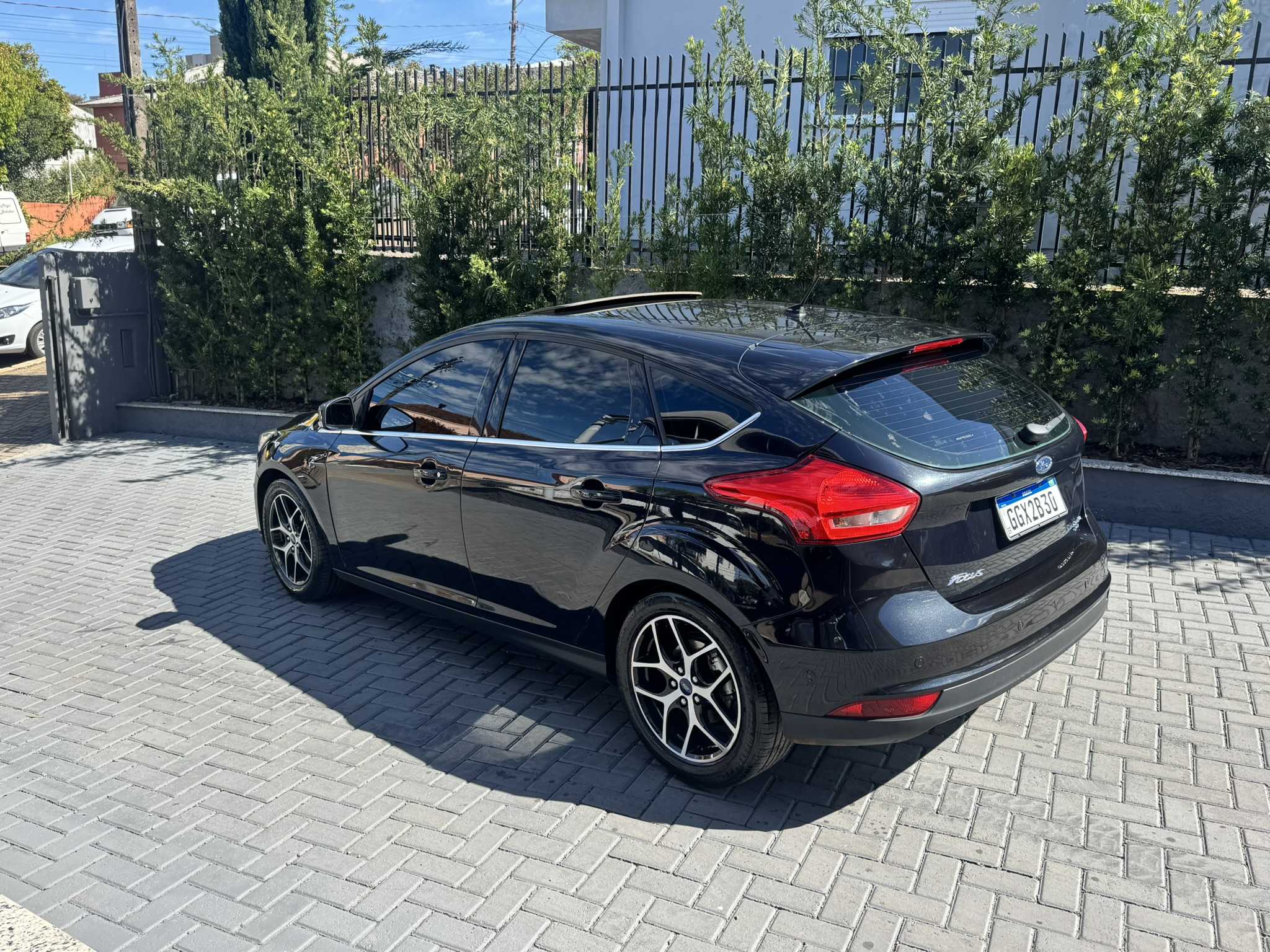 FOCUS TITANIUN PLUS