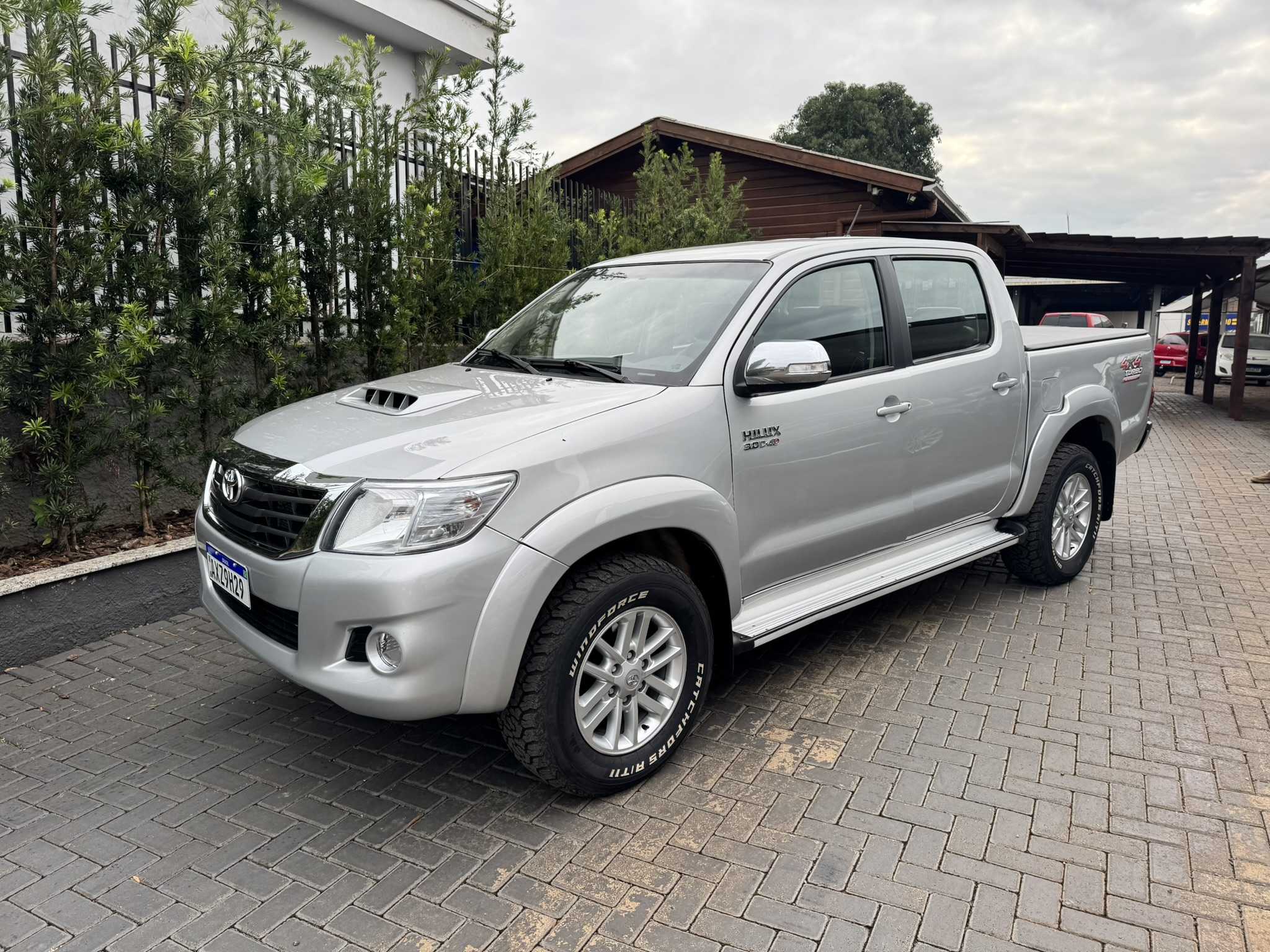 HILUX SRV AUTOMATICA