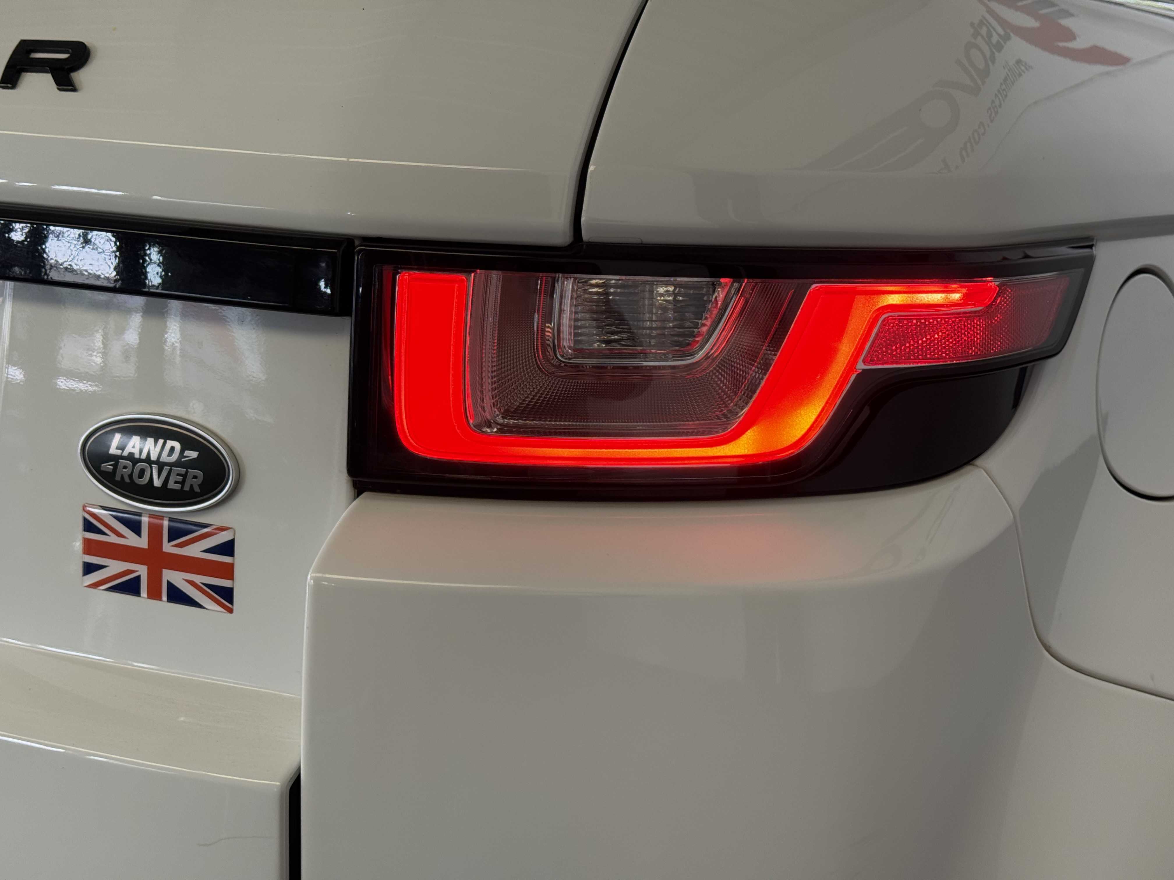 LAND ROVER EVOQUE SE
