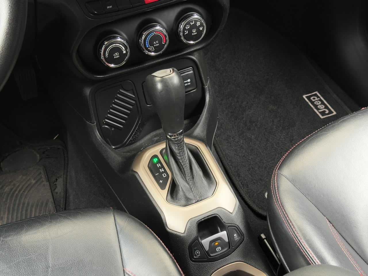 RENEGADE 1.8 AUT