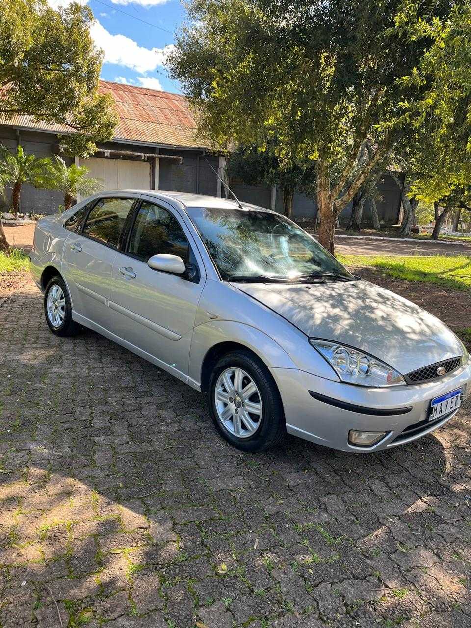 FOCUS GUIA SEDAN 2.0