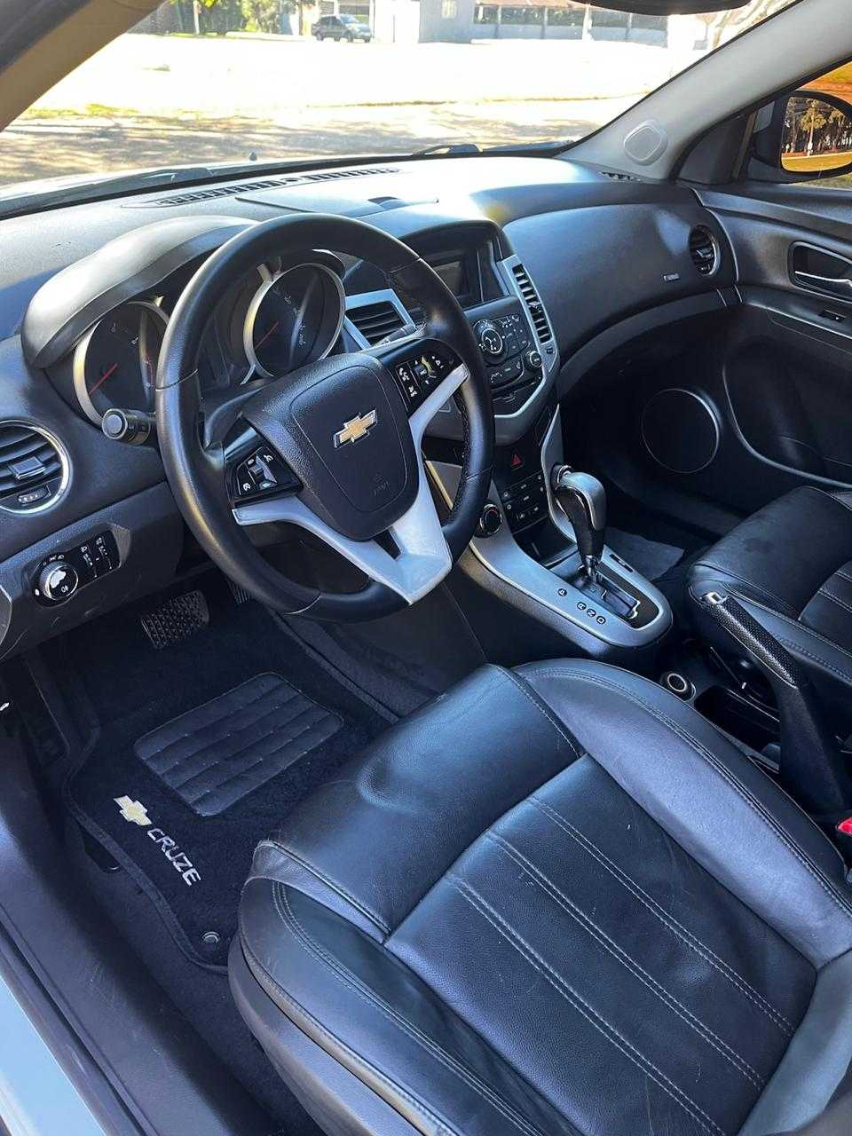 CRUZE LT HB 1.8