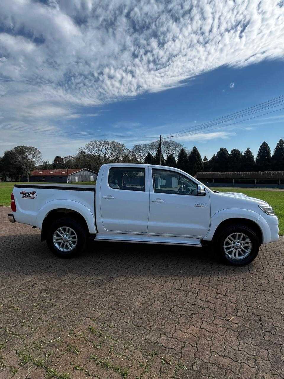 HILUX SRV 4X4 3.0