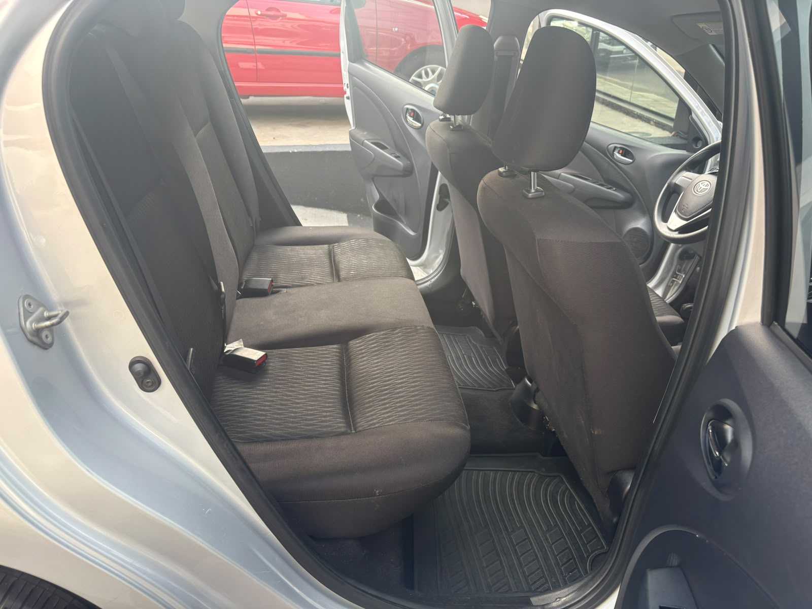 ETIOS SEDAN 1.5 AT