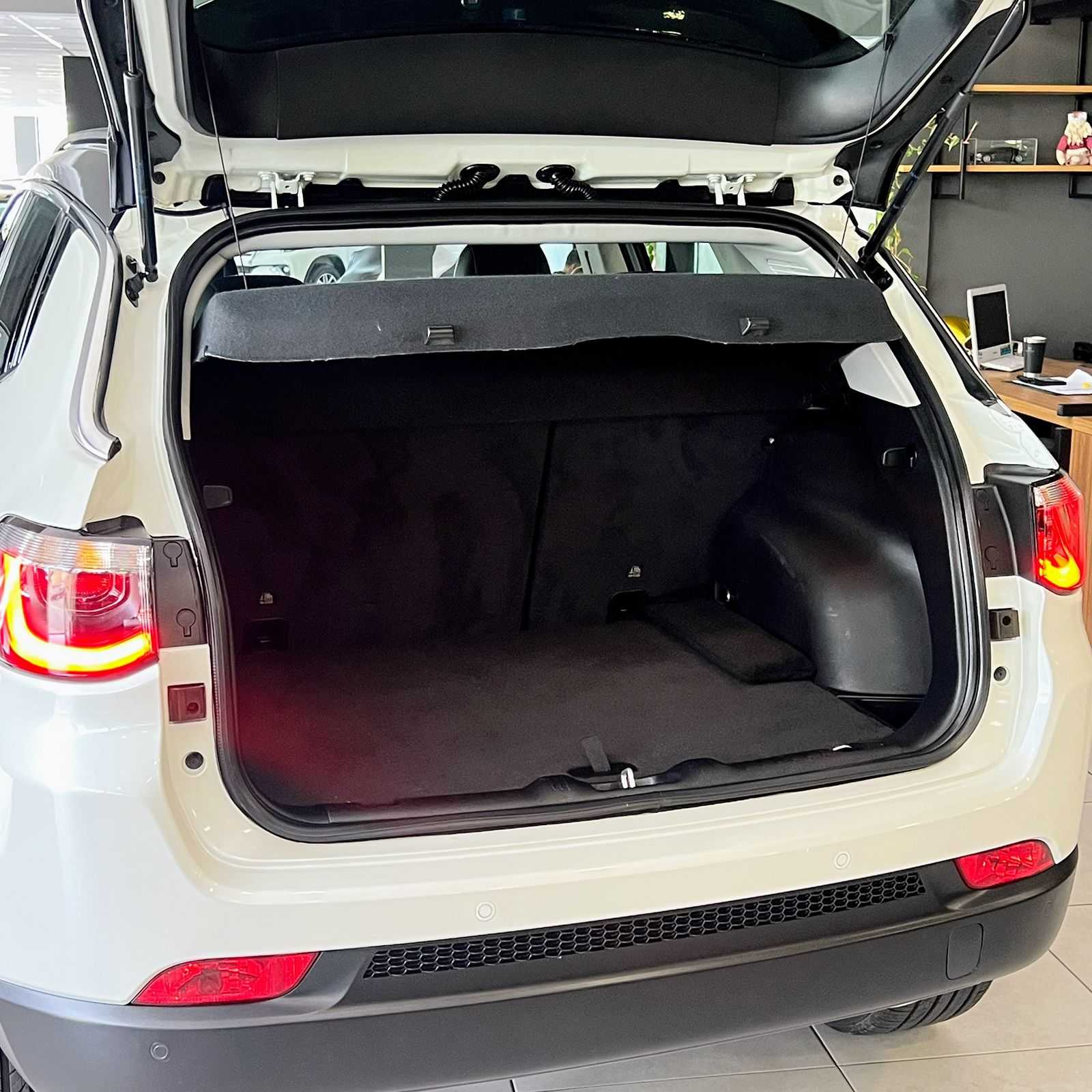 COMPASS LIMITED 2.0 4X4 DIESEL