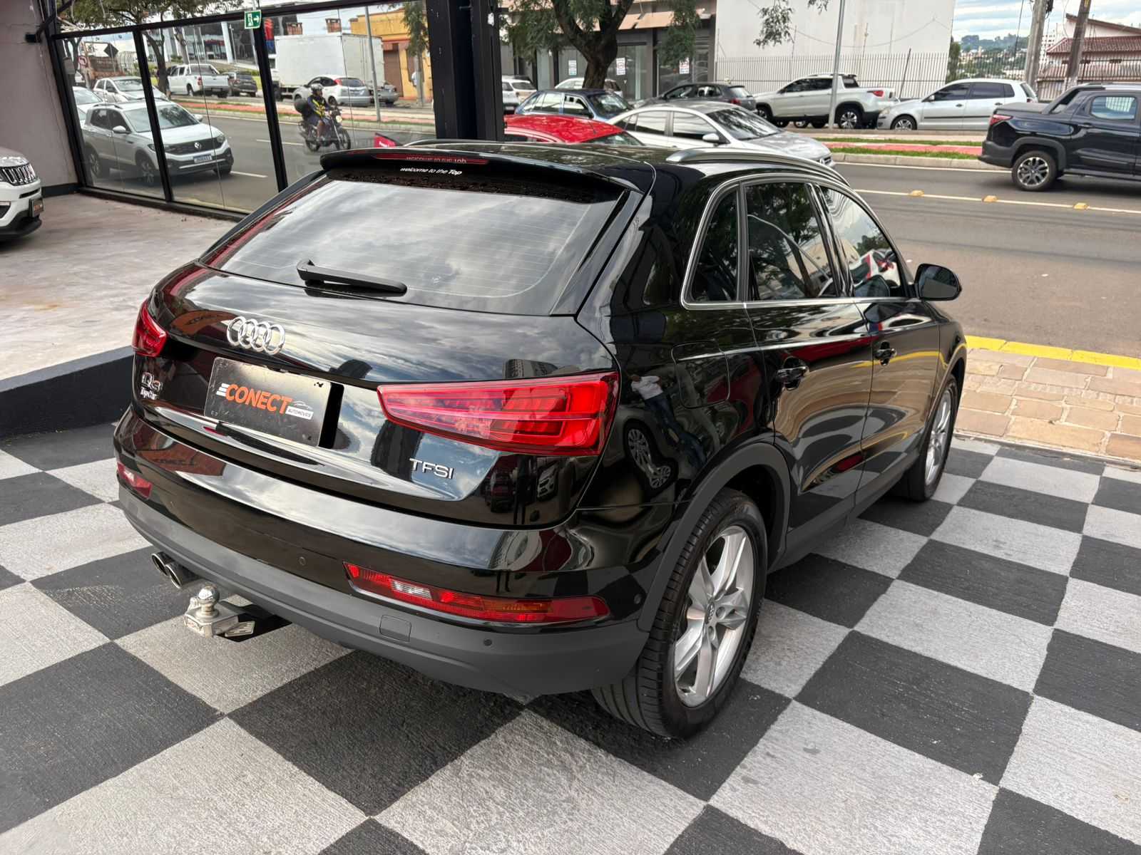 AUDI Q3 1.4