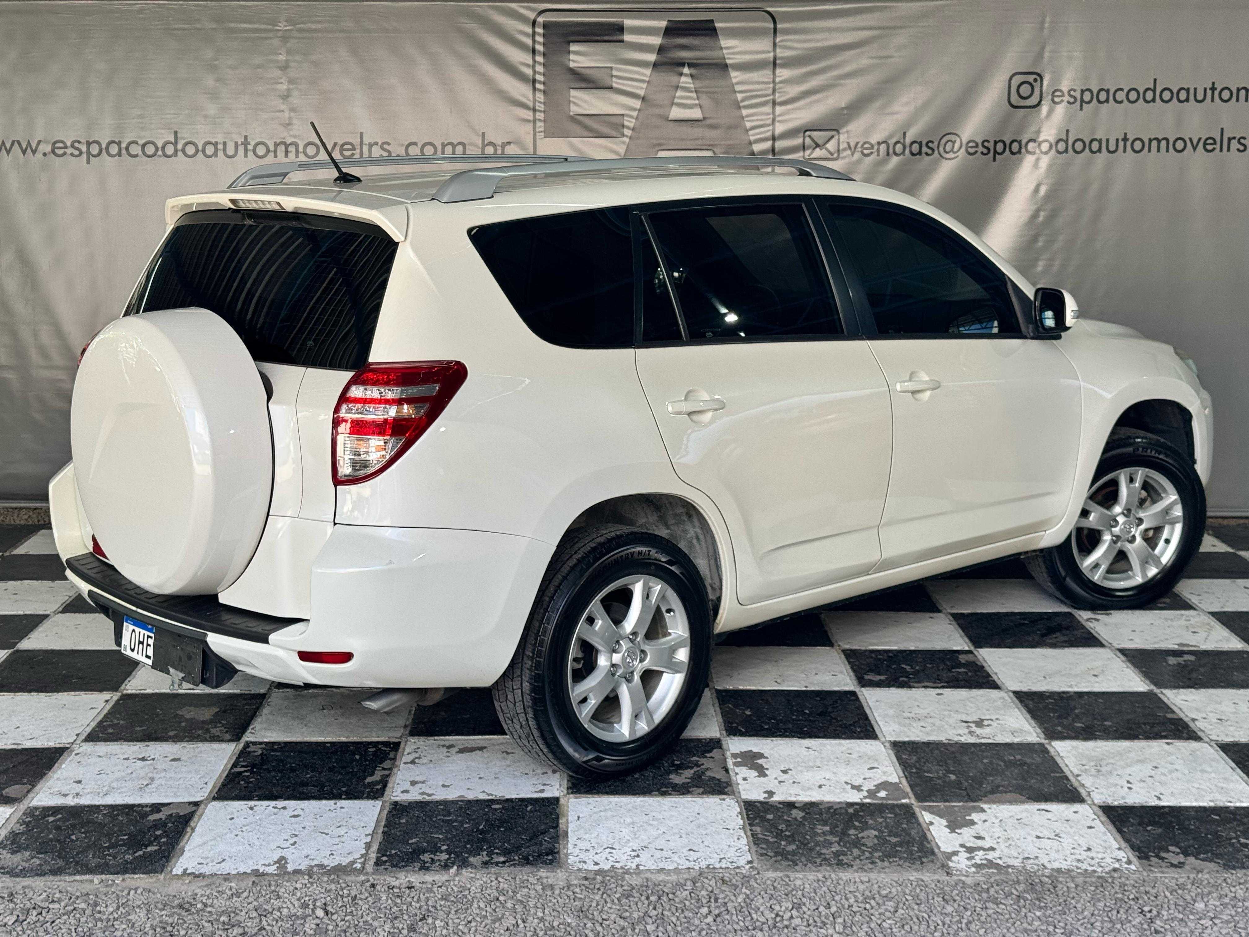 RAV4 2.4 4X2 16V 170CV AUT.