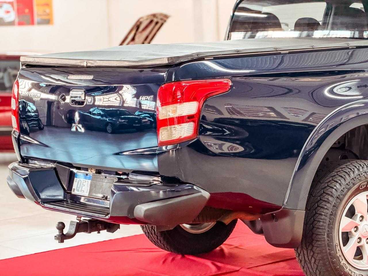 TRITON 2.4 SPORT HPE DIES. 4X4