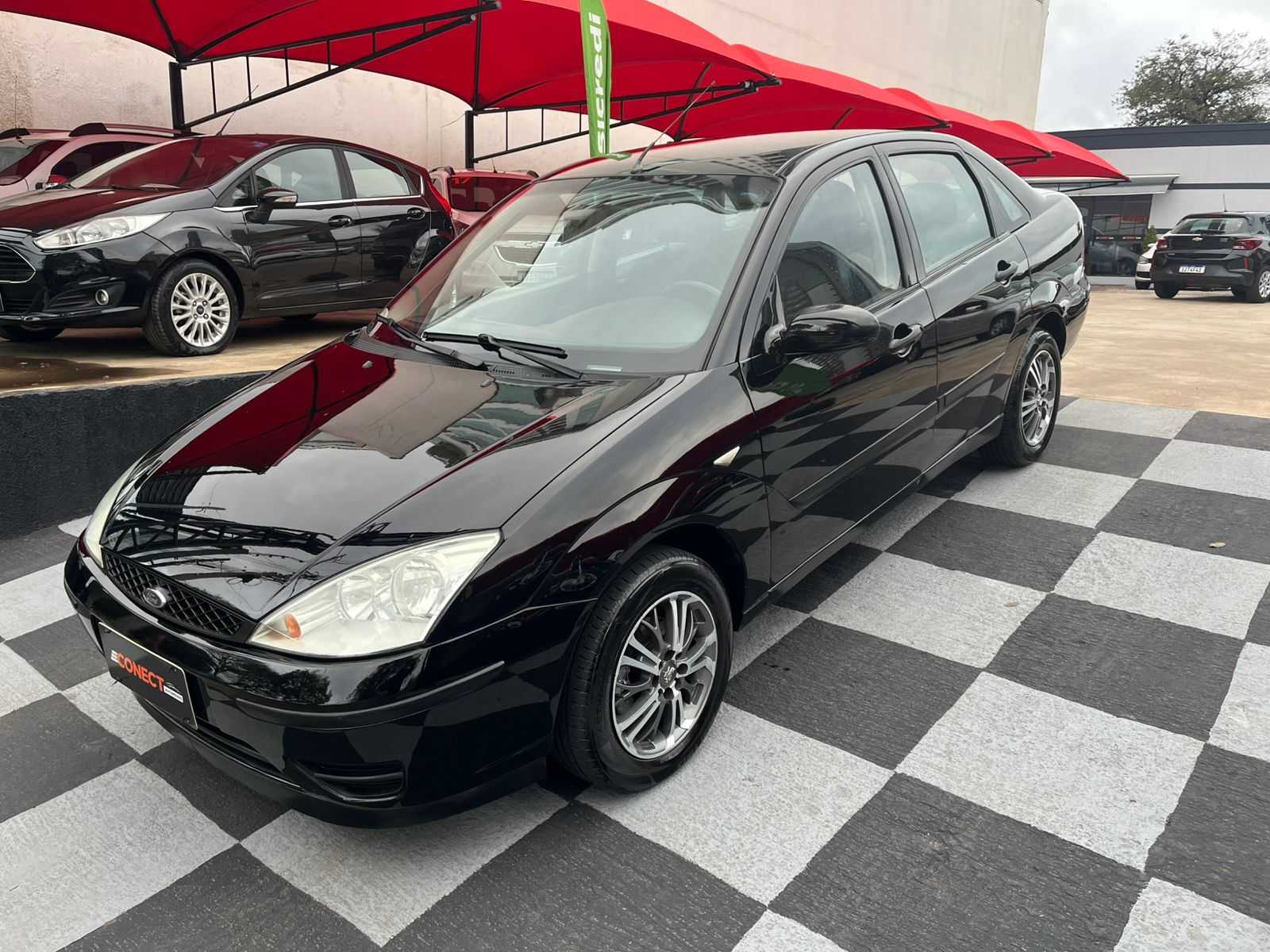 FOCUS SEDAN 1.6 COMPLETO