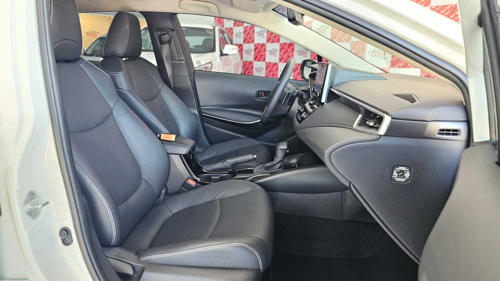 COROLLA XEI
