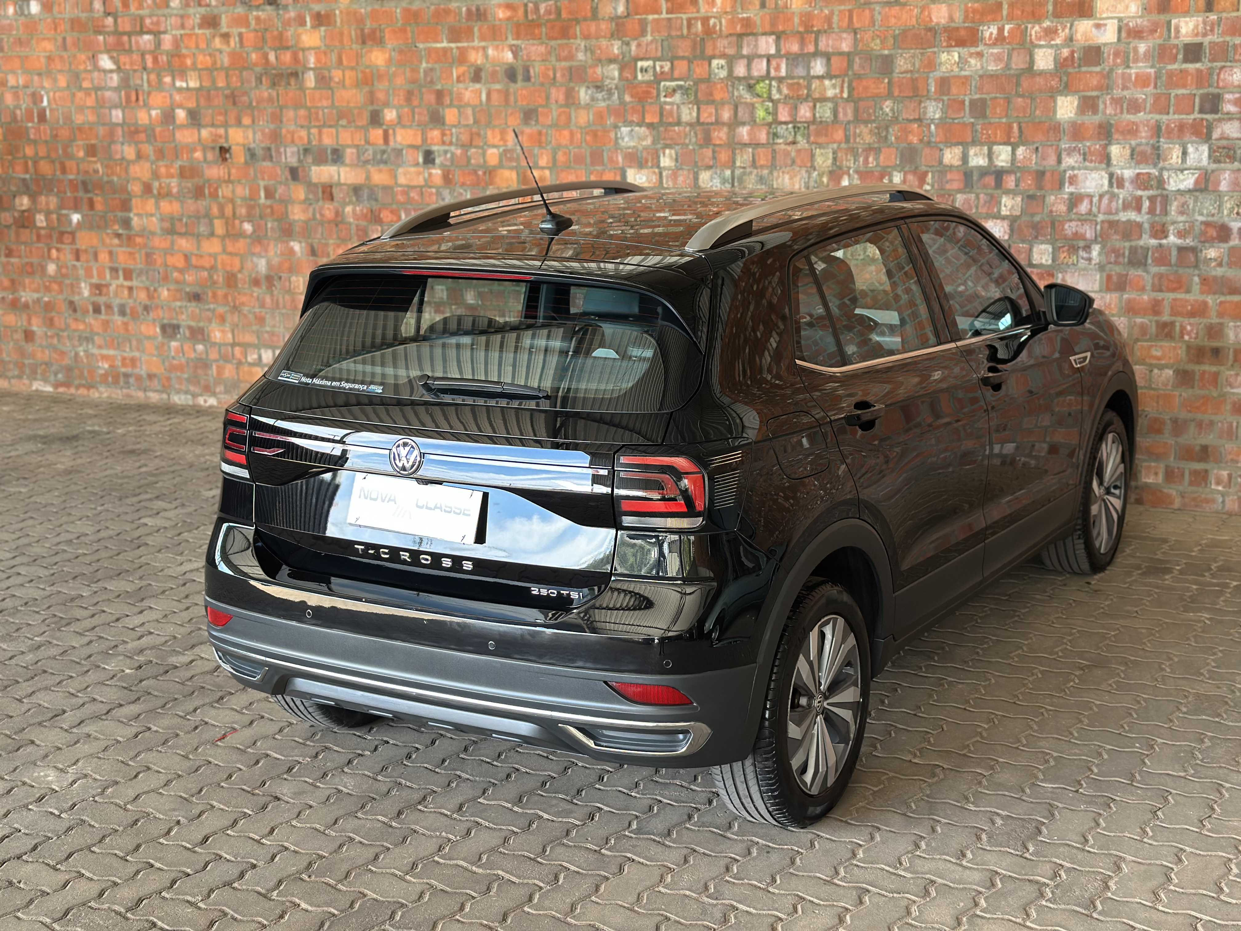T-CROSS HIGHLINE 1.4 250 TSI