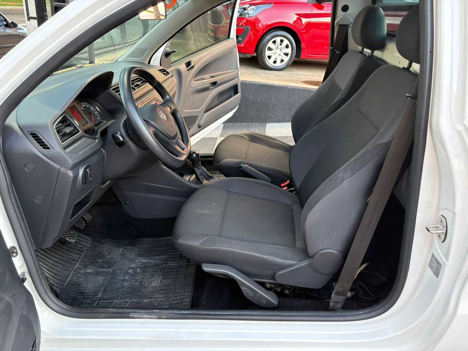 SAVEIRO ROBUST 1.6 COMPLETO