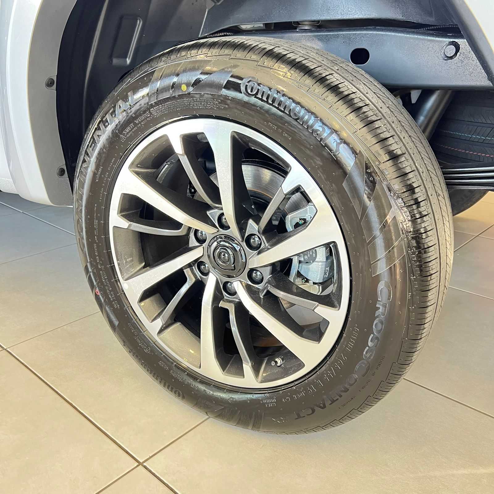 POER P30 EXCLUSIVE 2.4 TDI 4X4