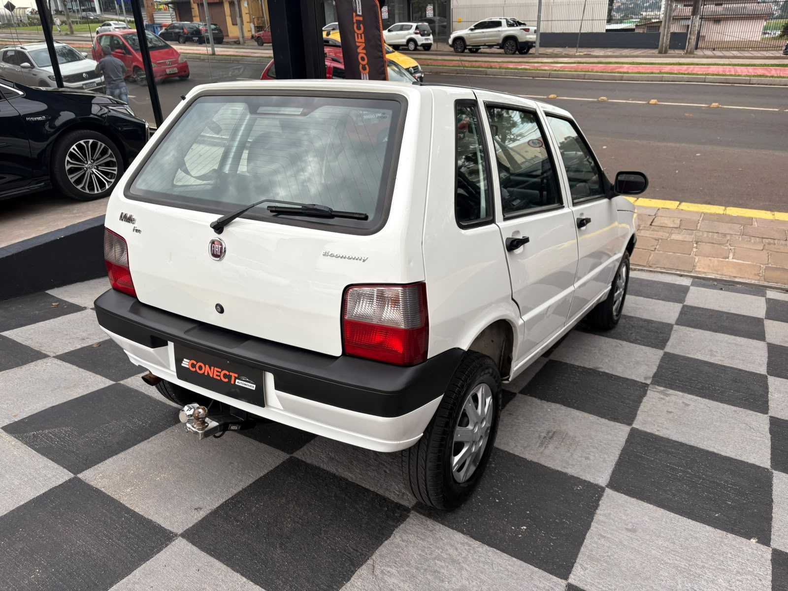 UNO 1.0 COMPLETO