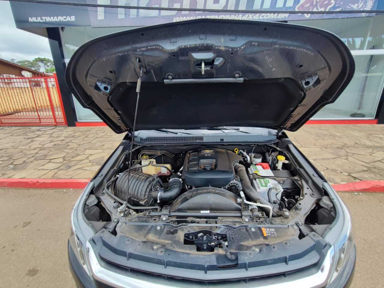 S10 2.8 HIGH COUNTRY 4X4