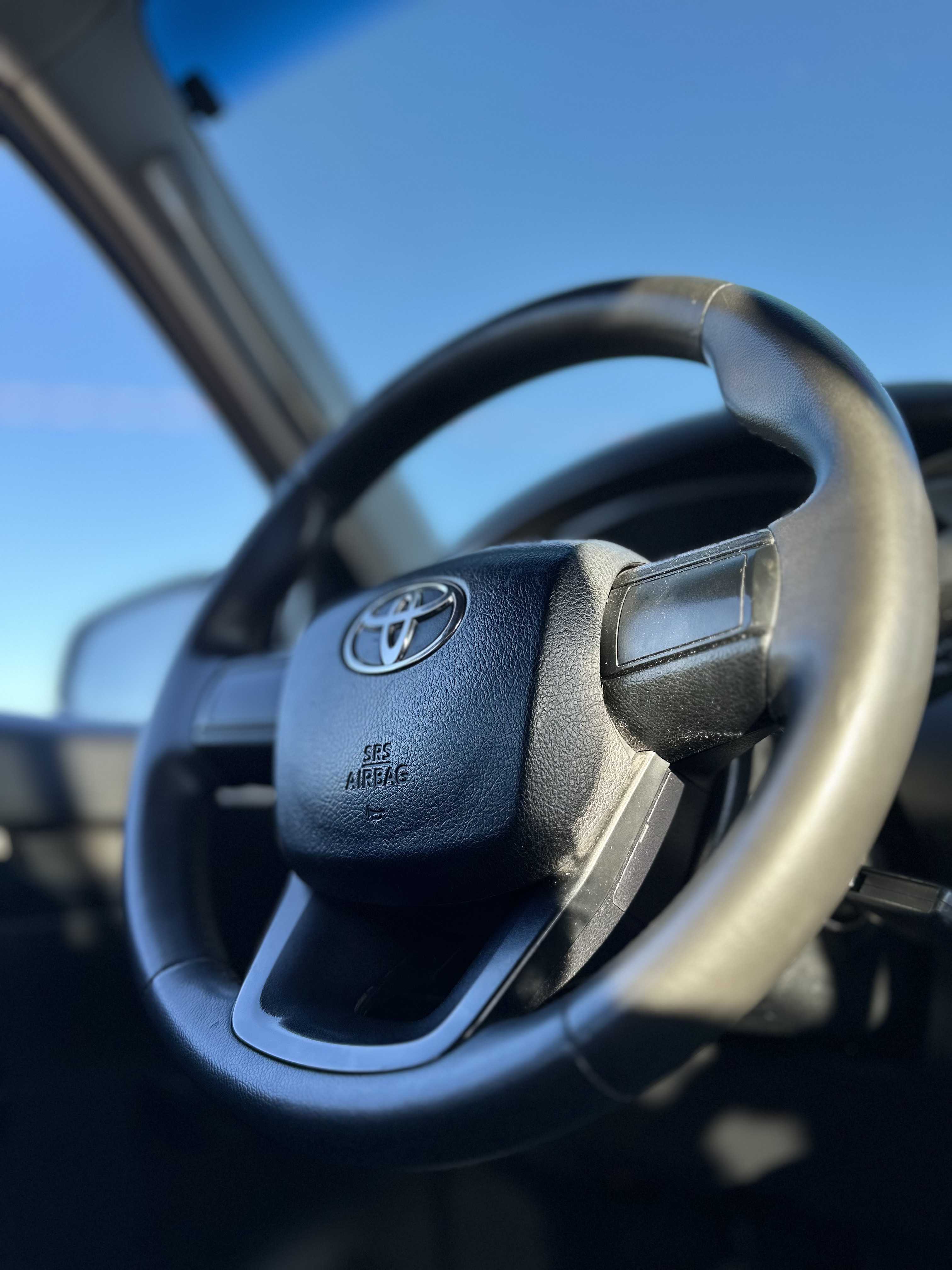 HILUX SR 2.8 TURBO DIESEL MAN