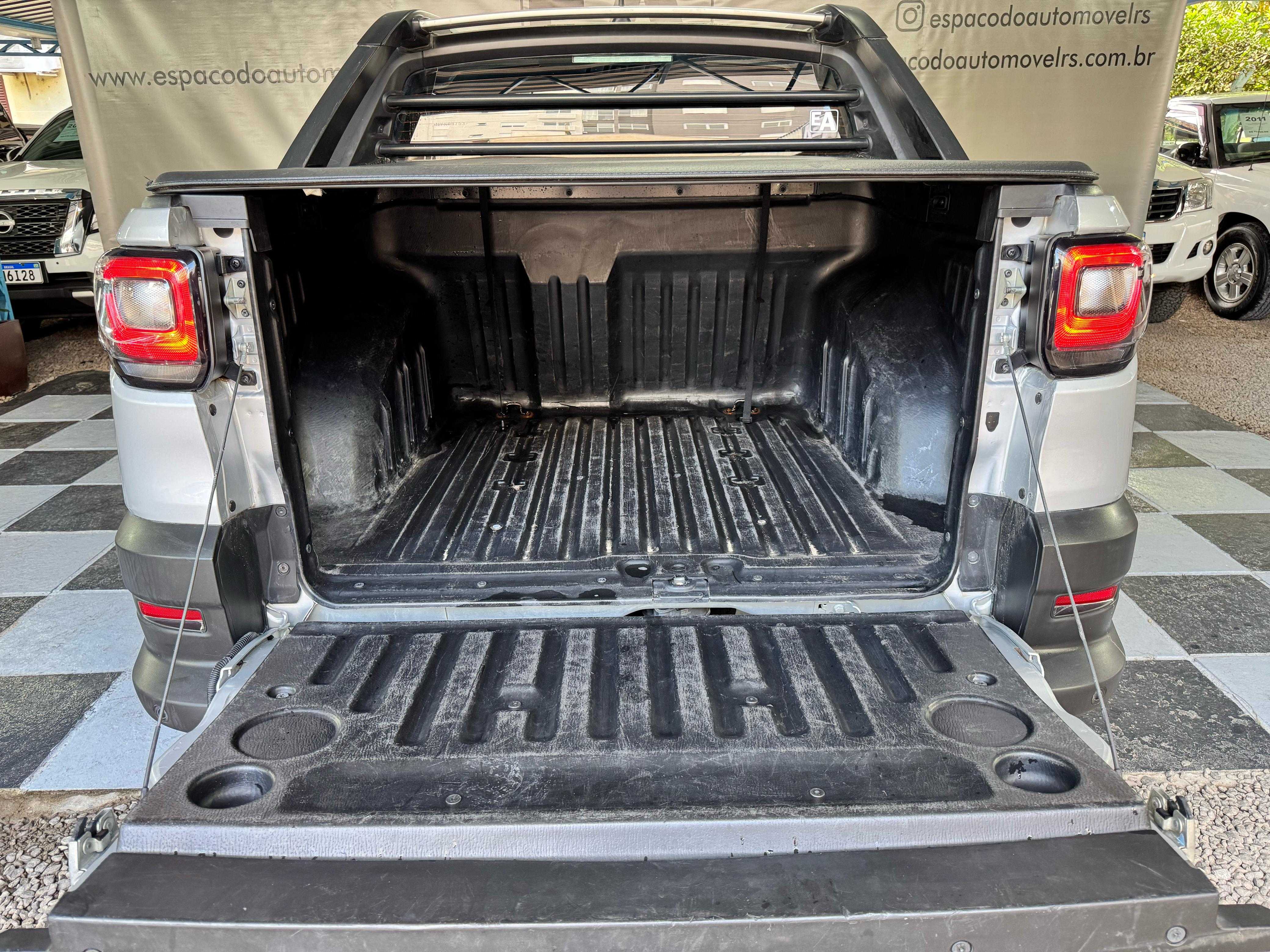 STRADA 1.3 RANCH FLEX CD AUT.