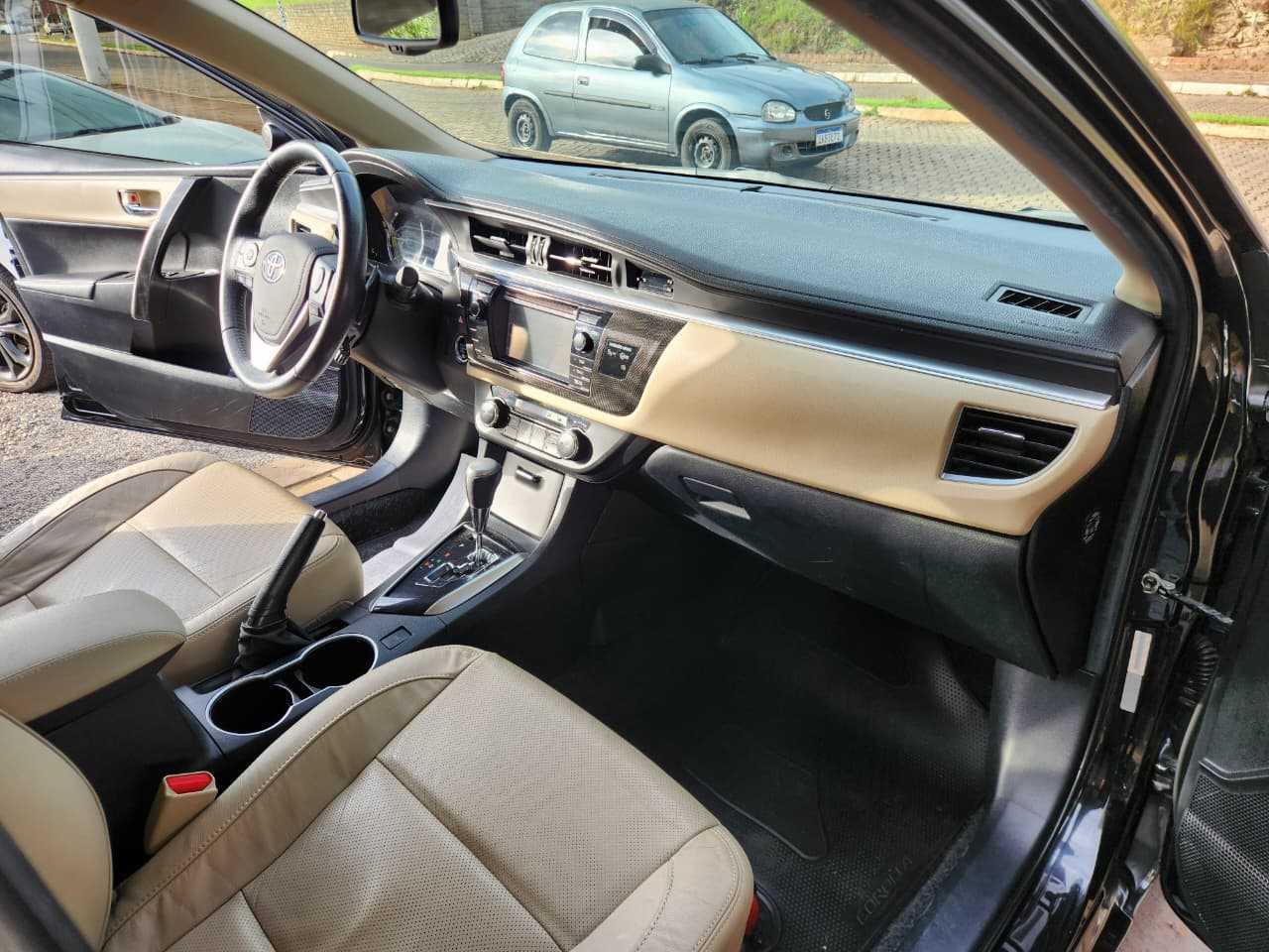 COROLLA ALTIS 2.0 AUT